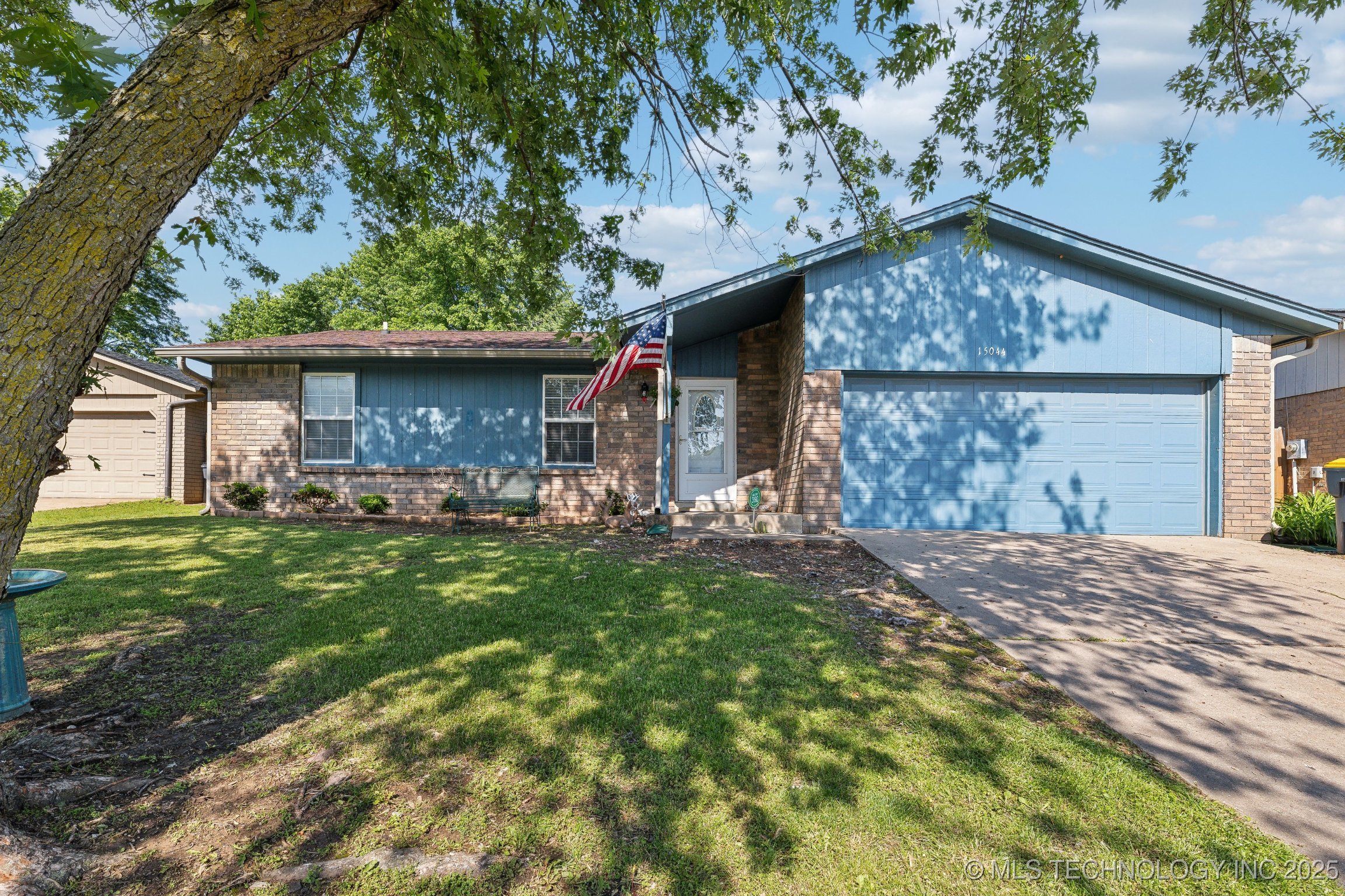15044 S Xenophon Avenue Property Photo 1