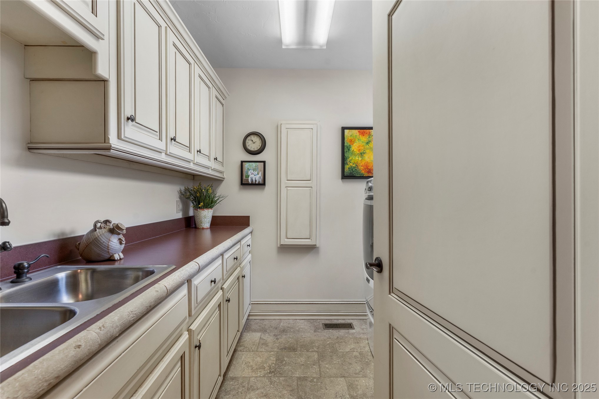 11616 S Hudson Court Property Photo 39