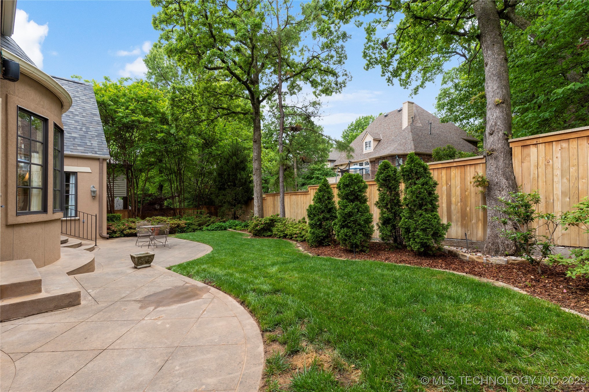 11616 S Hudson Court Property Photo 43