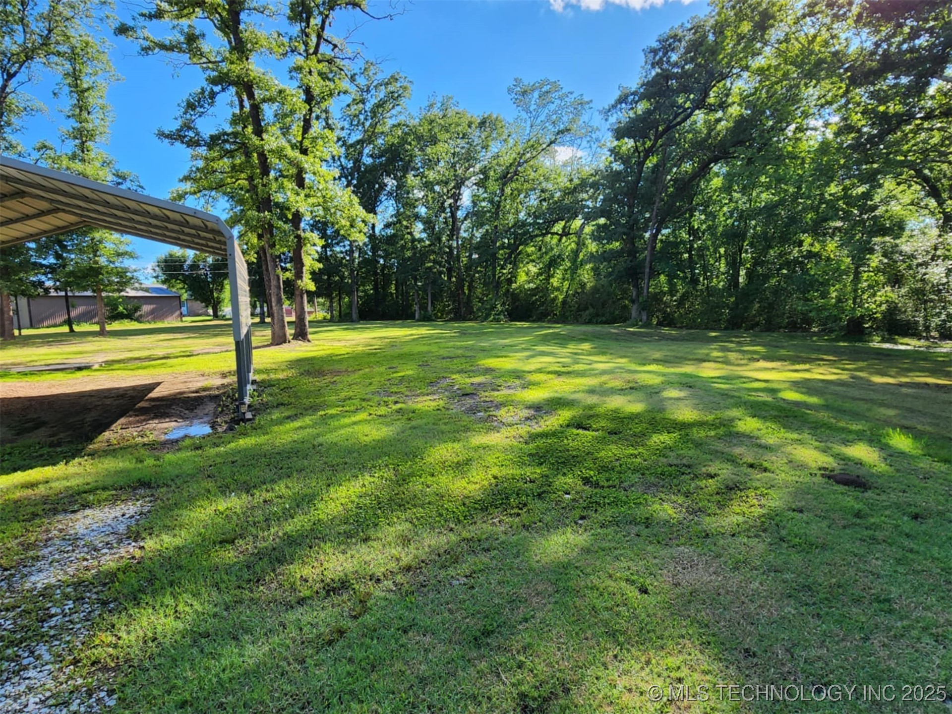 14360 County Road 3505 Loop Property Photo 4