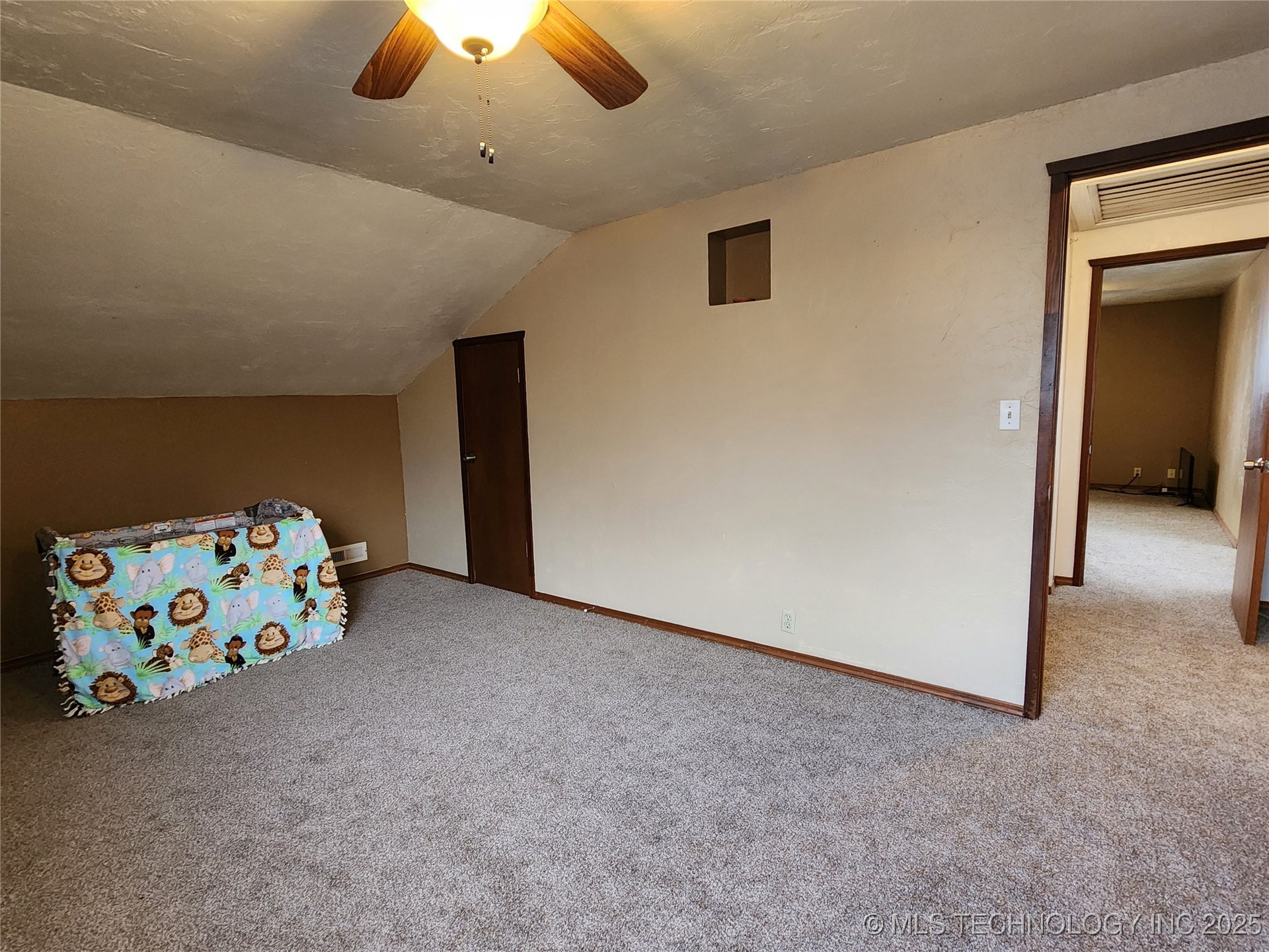14360 County Road 3505 Loop Property Photo 20