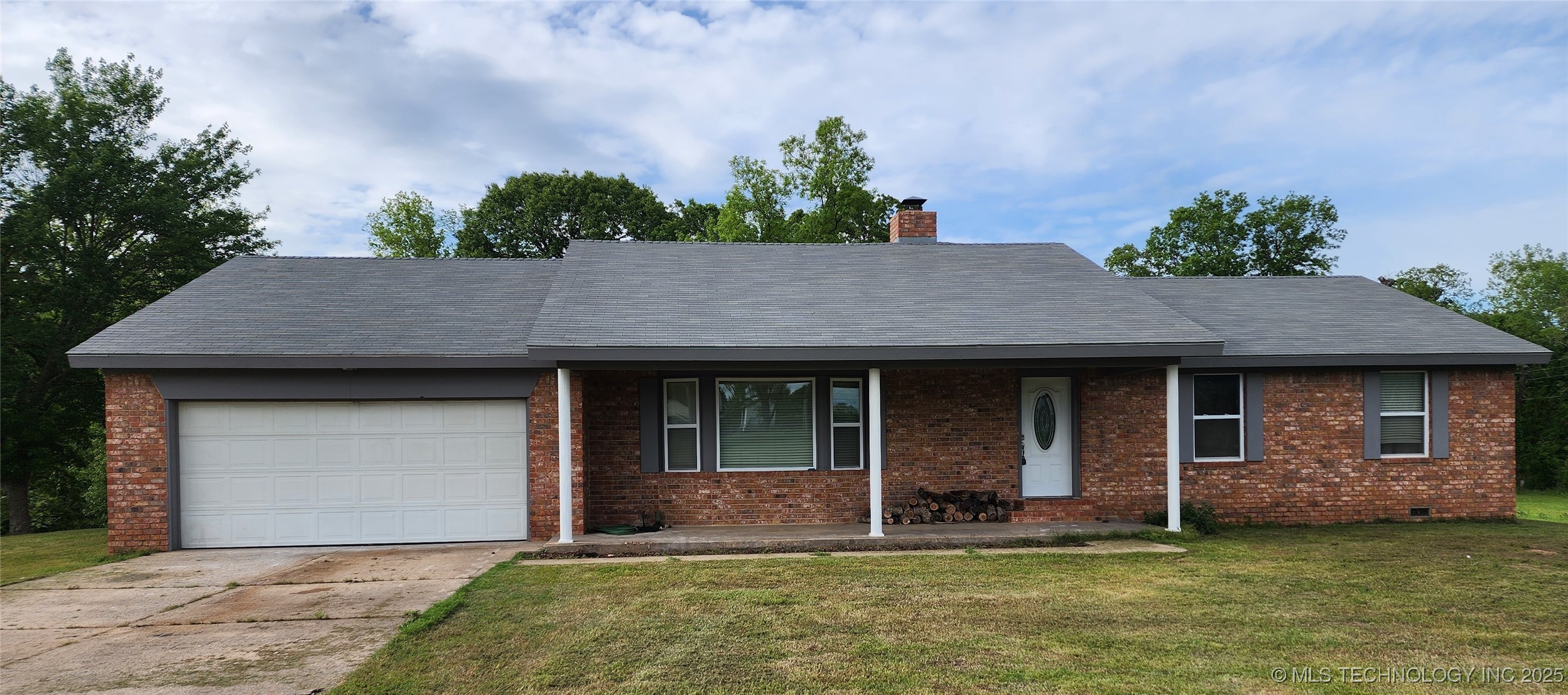10290 County Road 1543 Property Photo 1