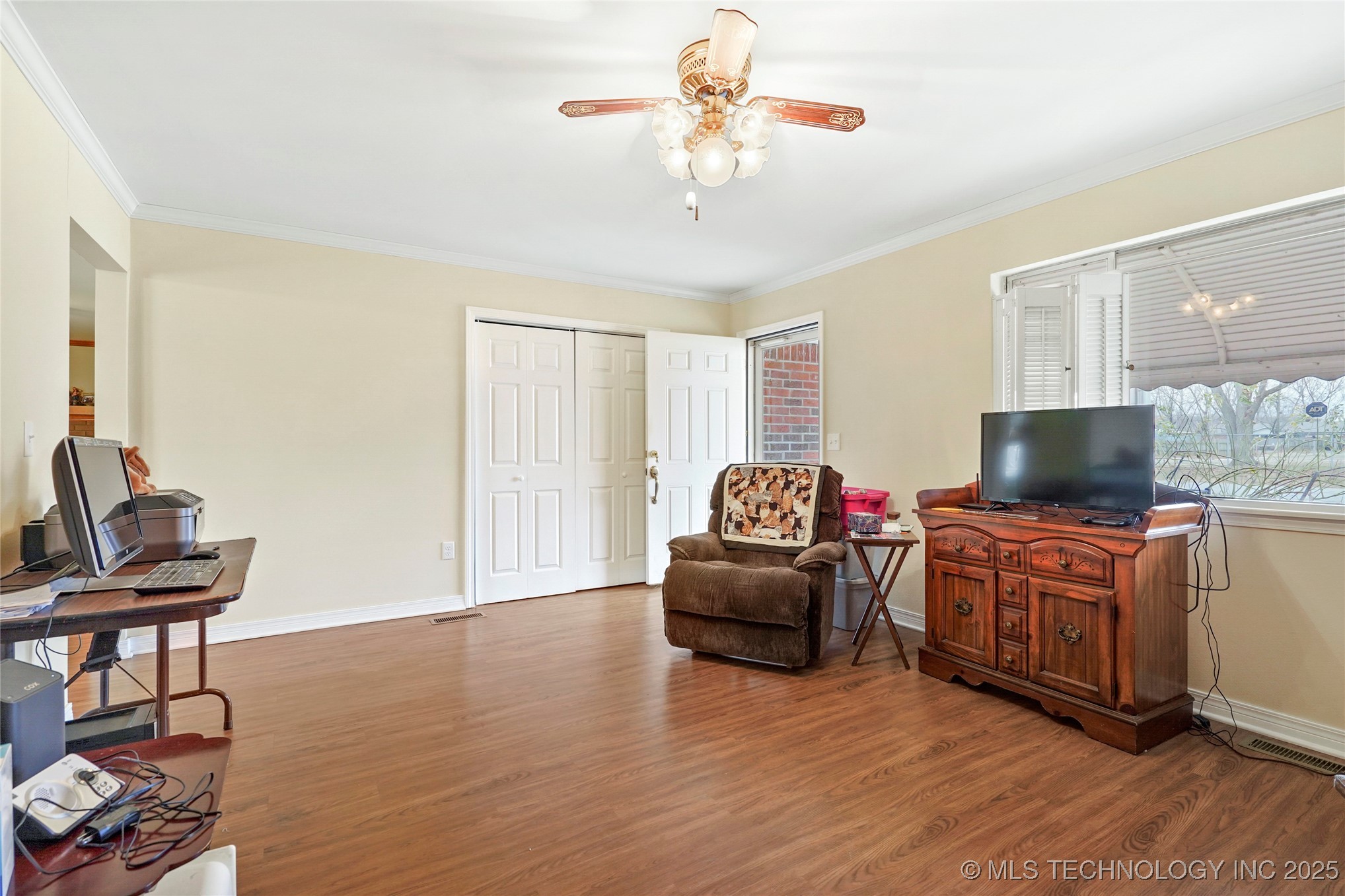 1601 S 165th West Avenue Property Photo 6