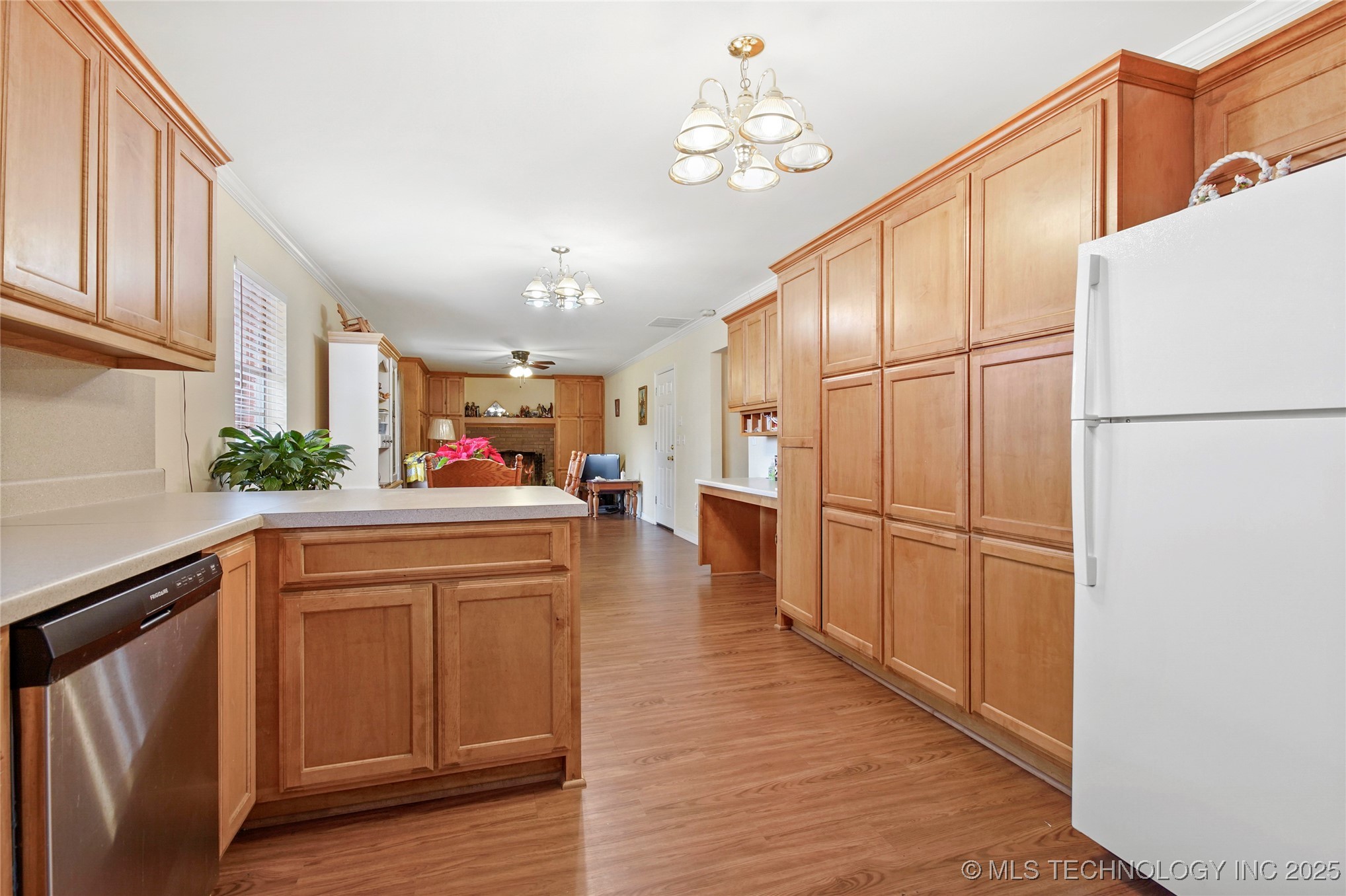 1601 S 165th West Avenue Property Photo 16