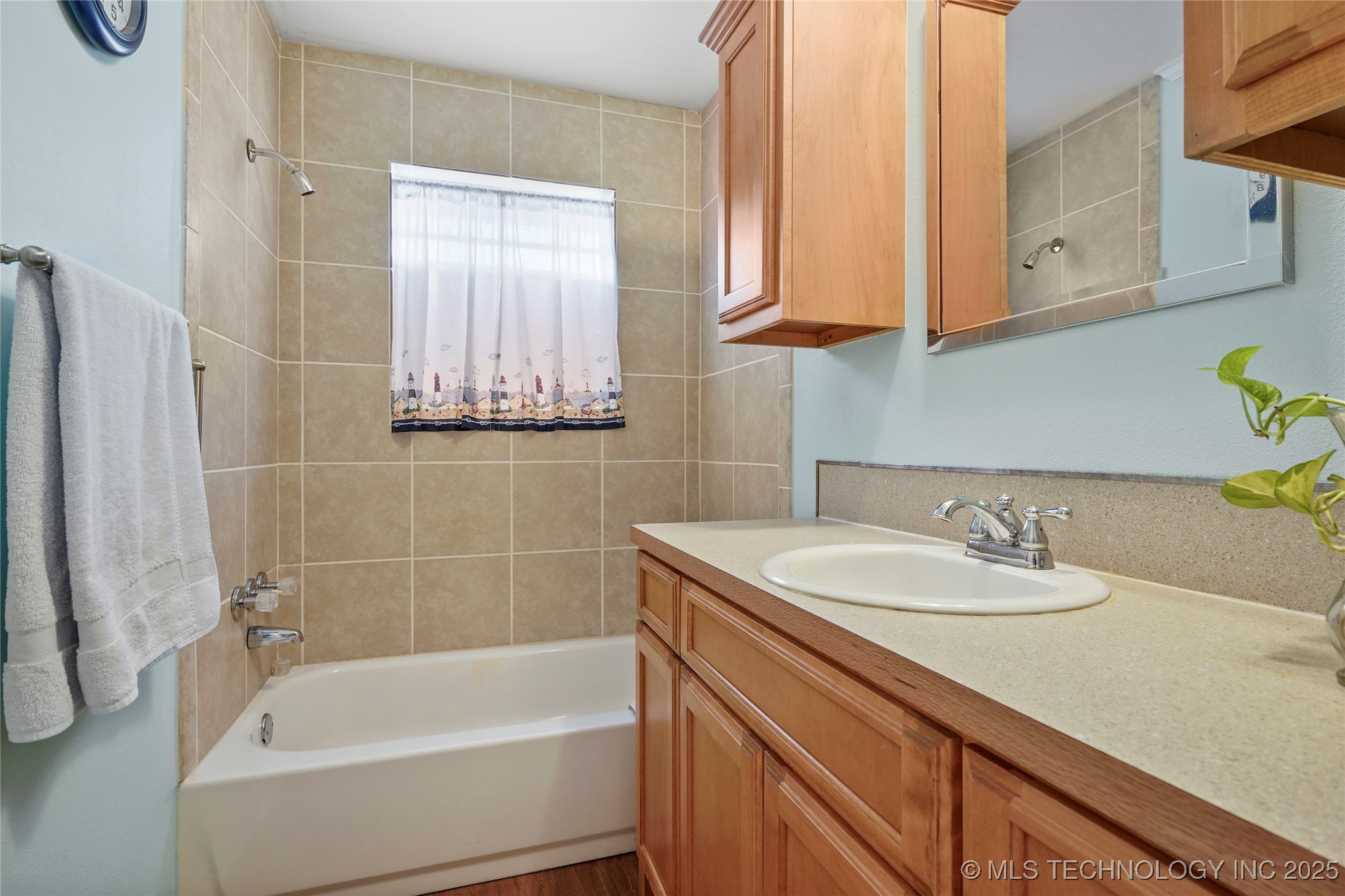 1601 S 165th West Avenue Property Photo 21