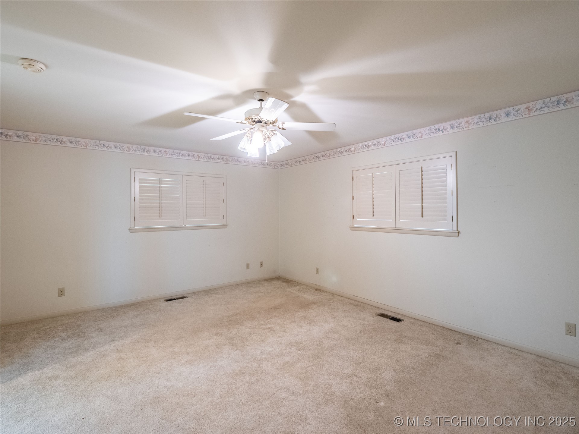 1708 Louise Property Photo 16