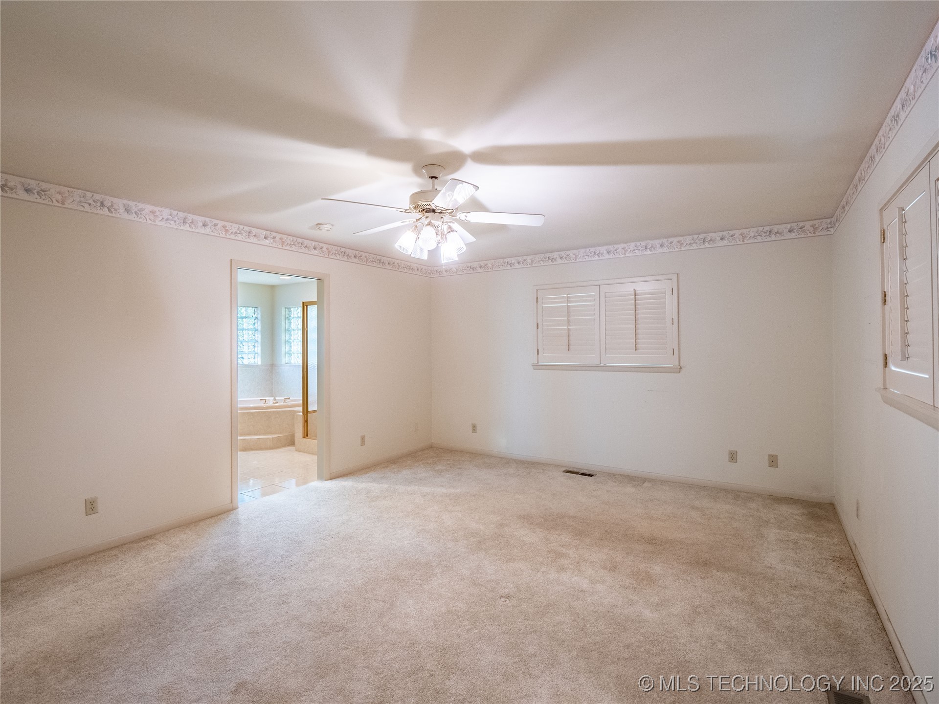 1708 Louise Property Photo 17