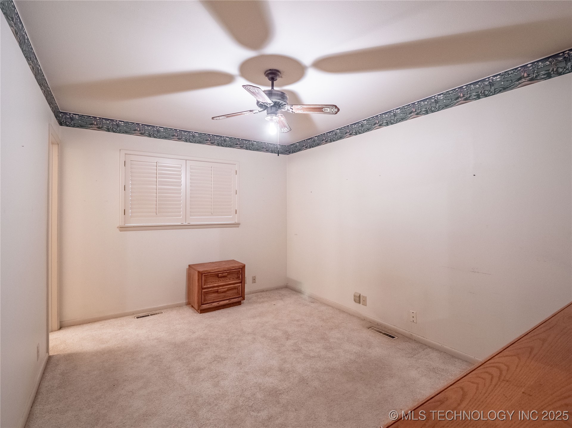 1708 Louise Property Photo 29
