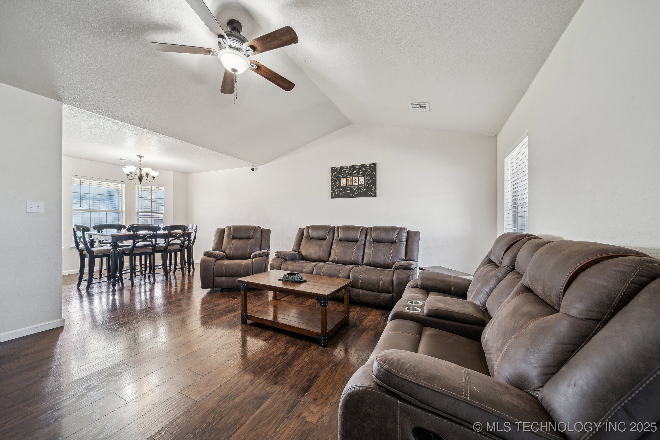 24892 S Heartwood Drive Property Photo 10