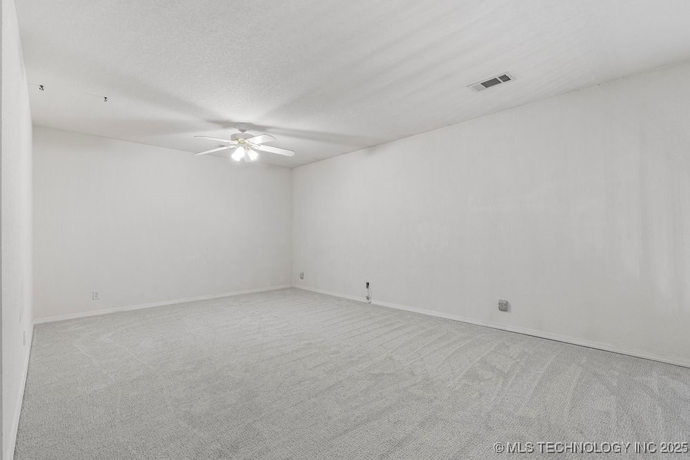 2828 E 85th Street 138 Property Photo 25