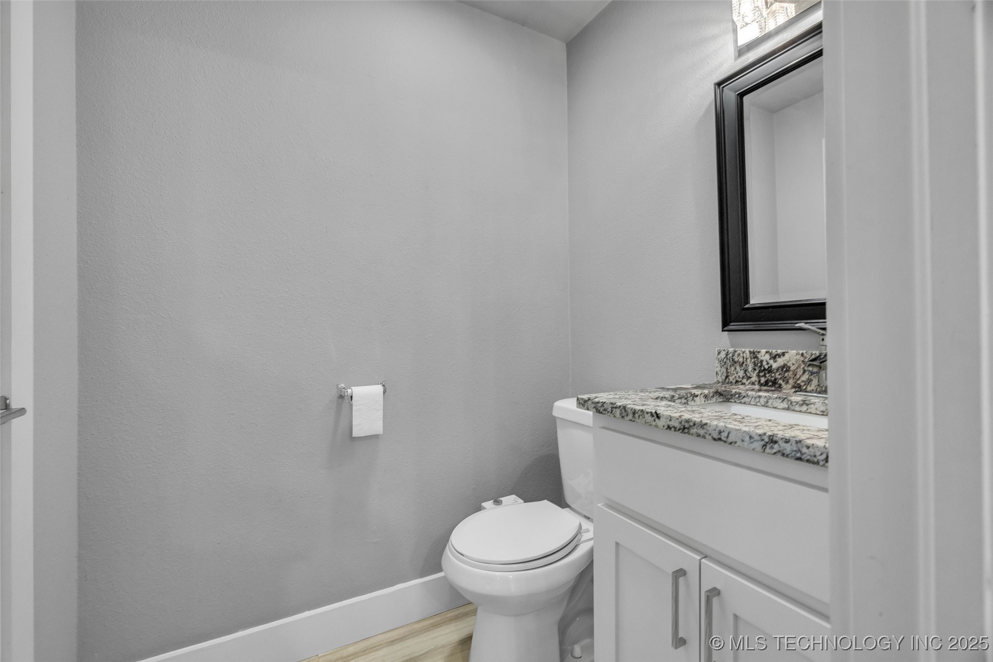 3130 E 47th Street Property Photo 38