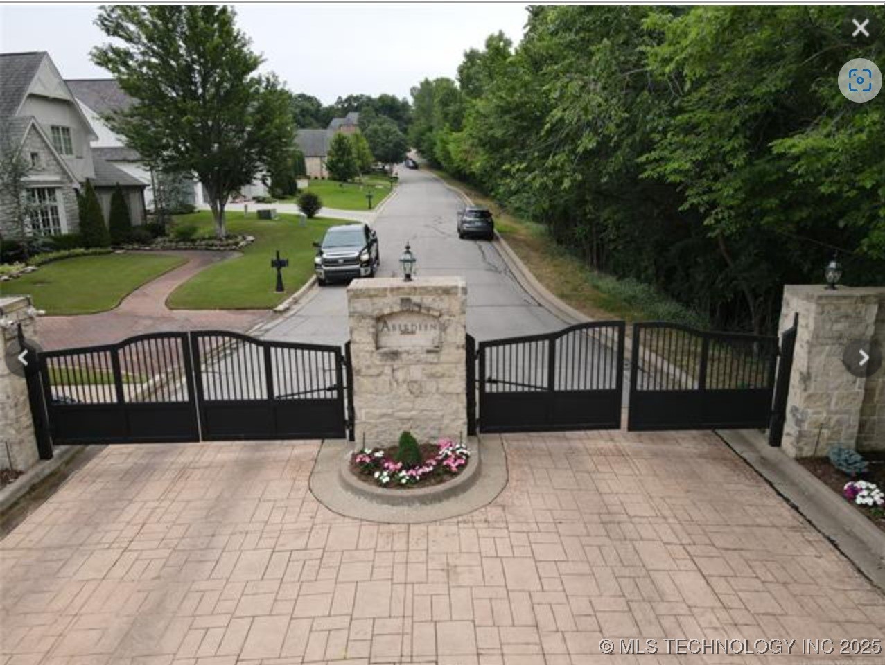 12207 S 12 Court Property Photo