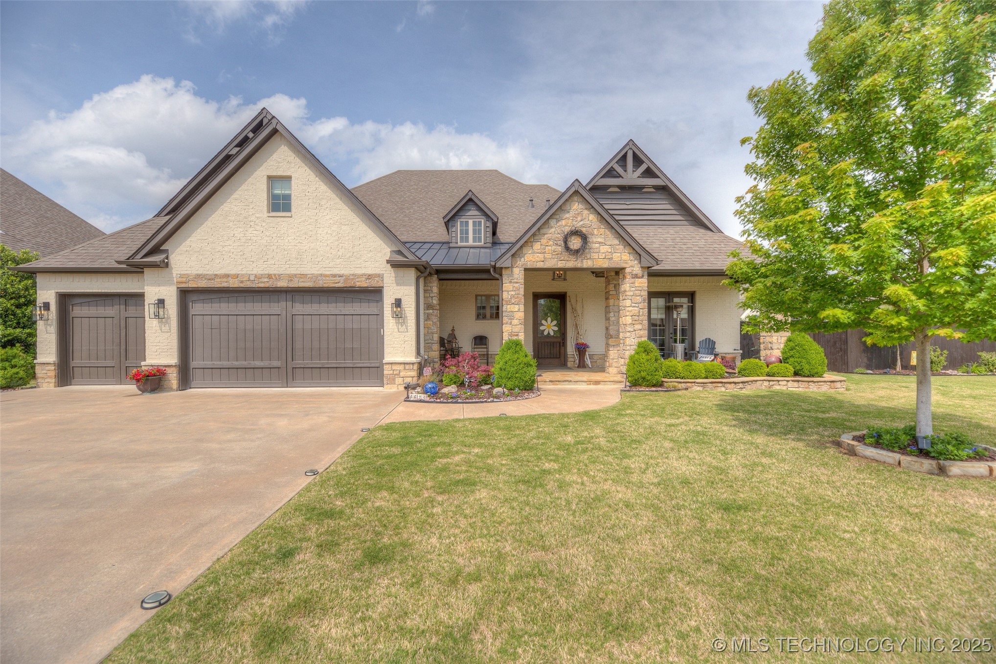 6623 E 134th Place S Property Photo 1