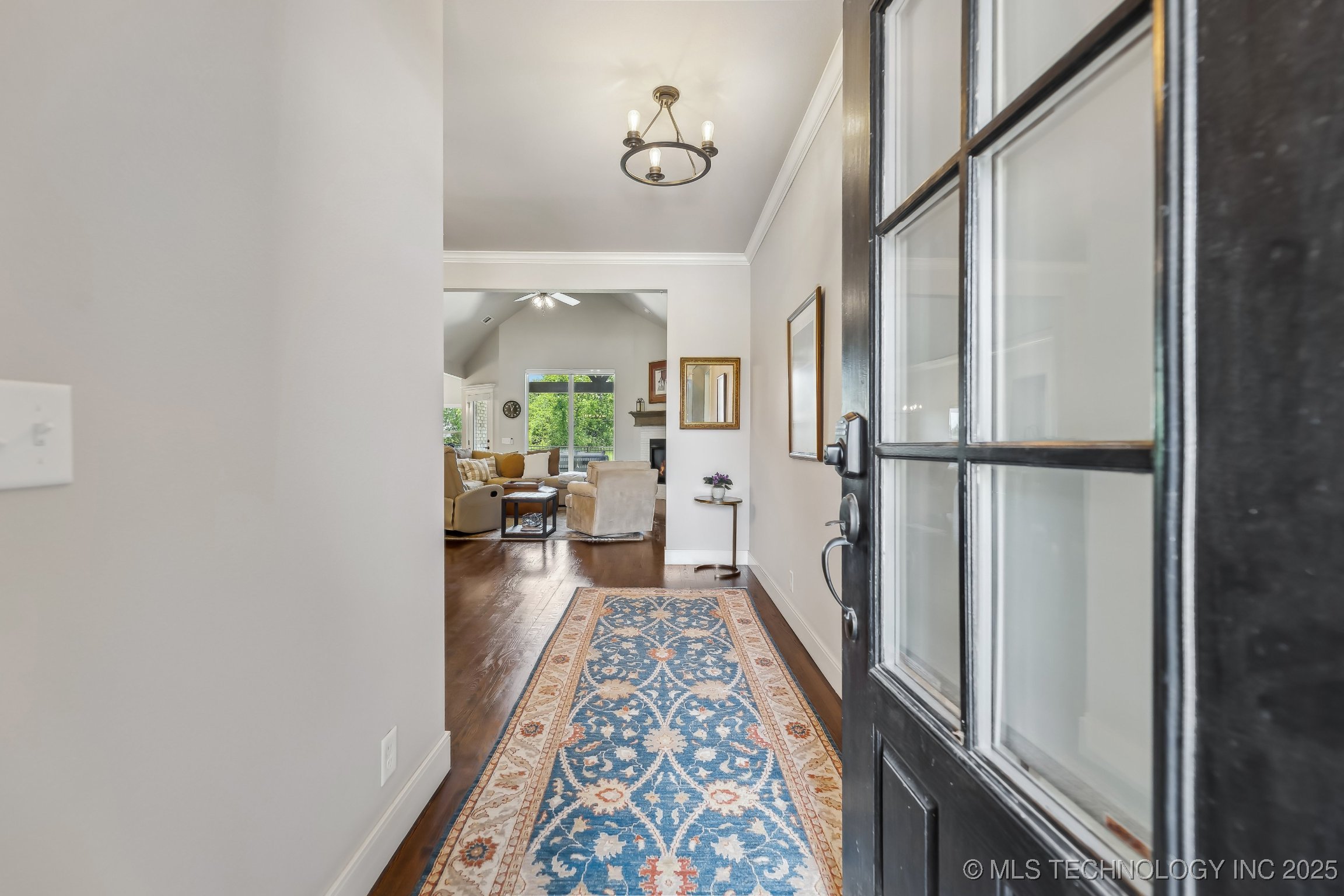 1236 W 88th Street Property Photo 4