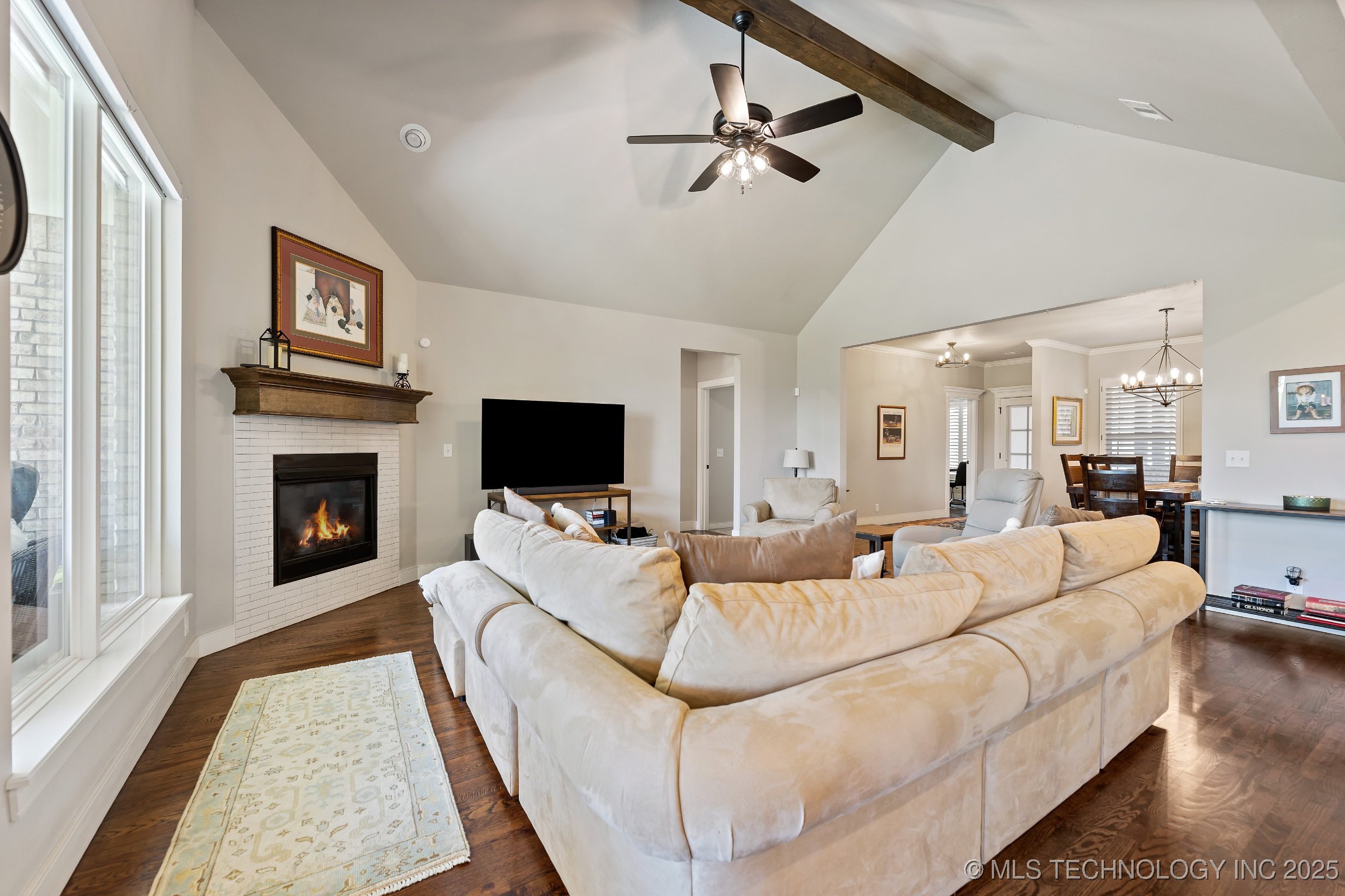 1236 W 88th Street Property Photo 7