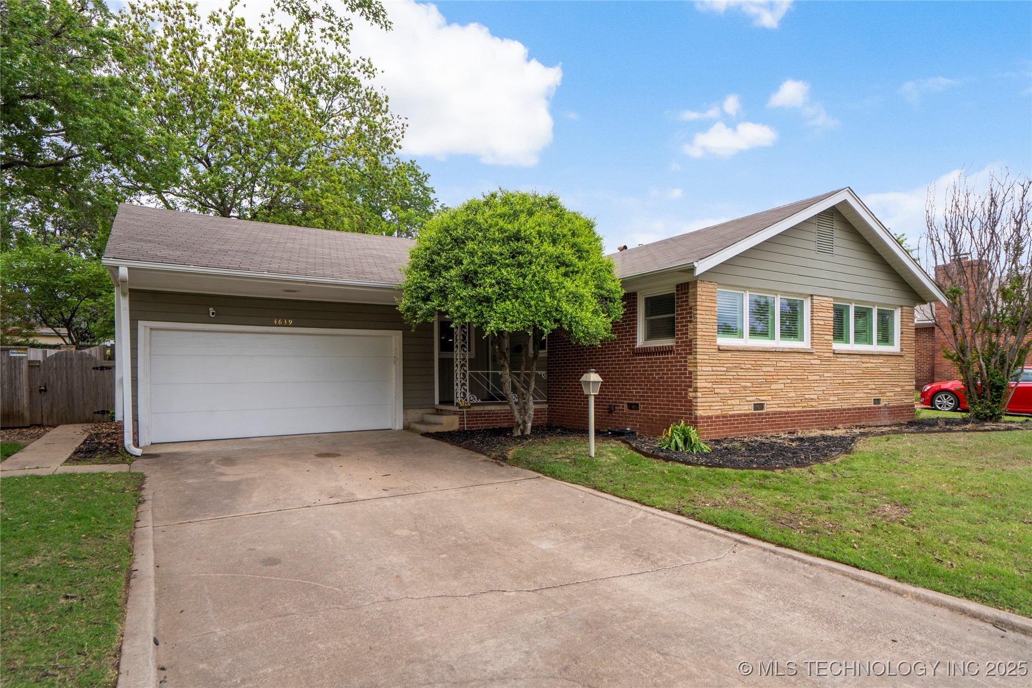 4639 E 24th Place Property Photo 1