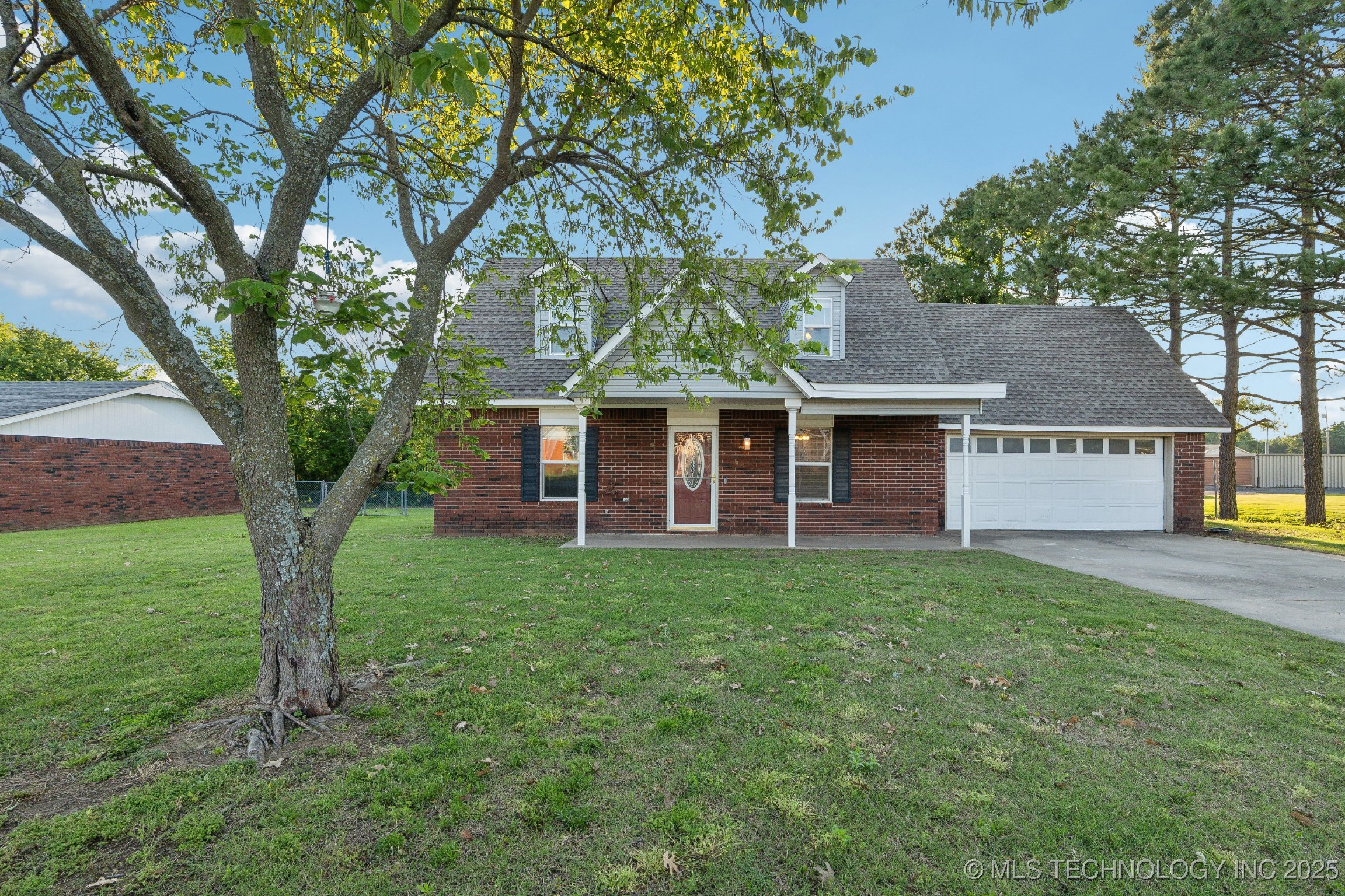 71 S Gladd Road Property Photo 1