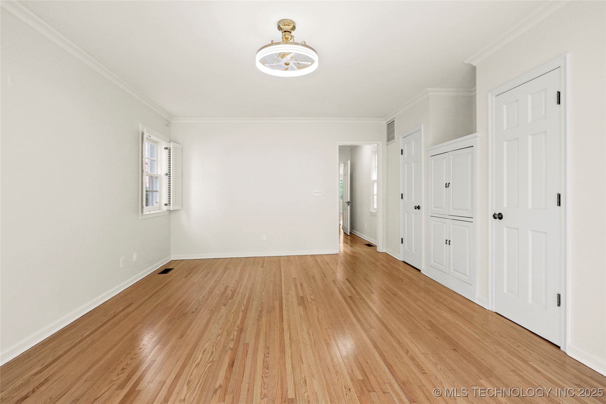 1208 E 29th Street Property Photo 15