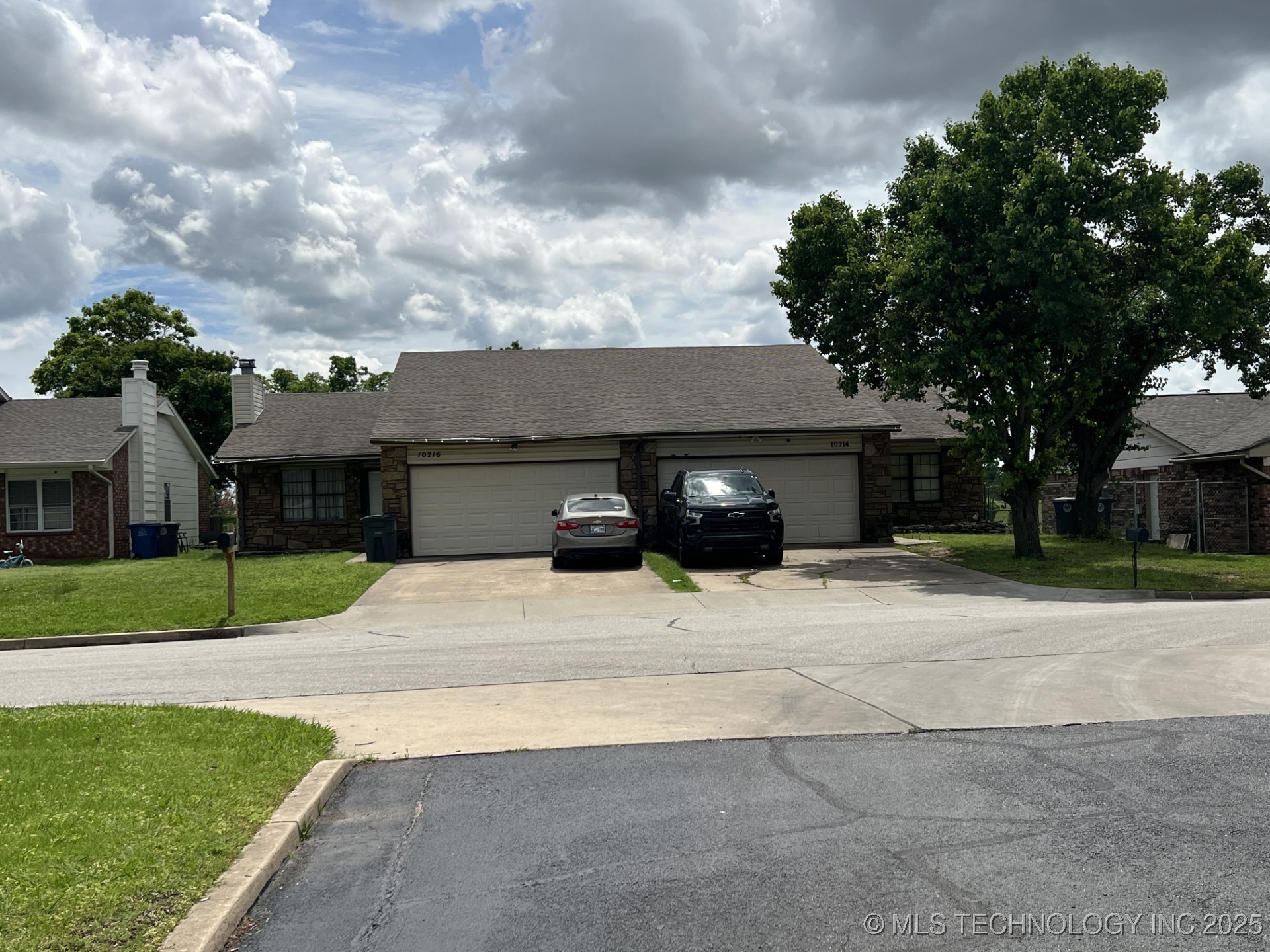 10214 E 34th Street Property Photo