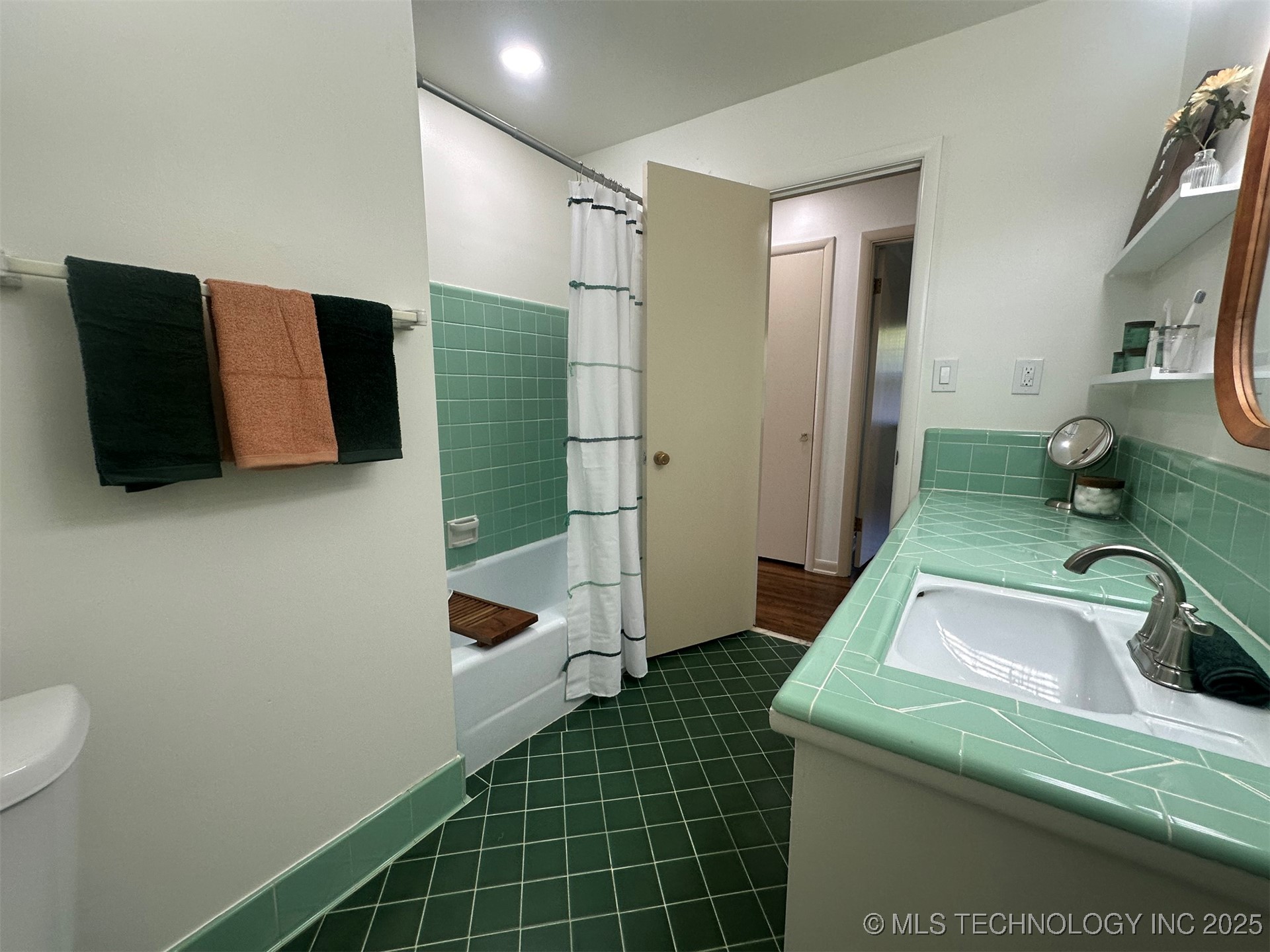 6112 E 21st Street Property Photo 28