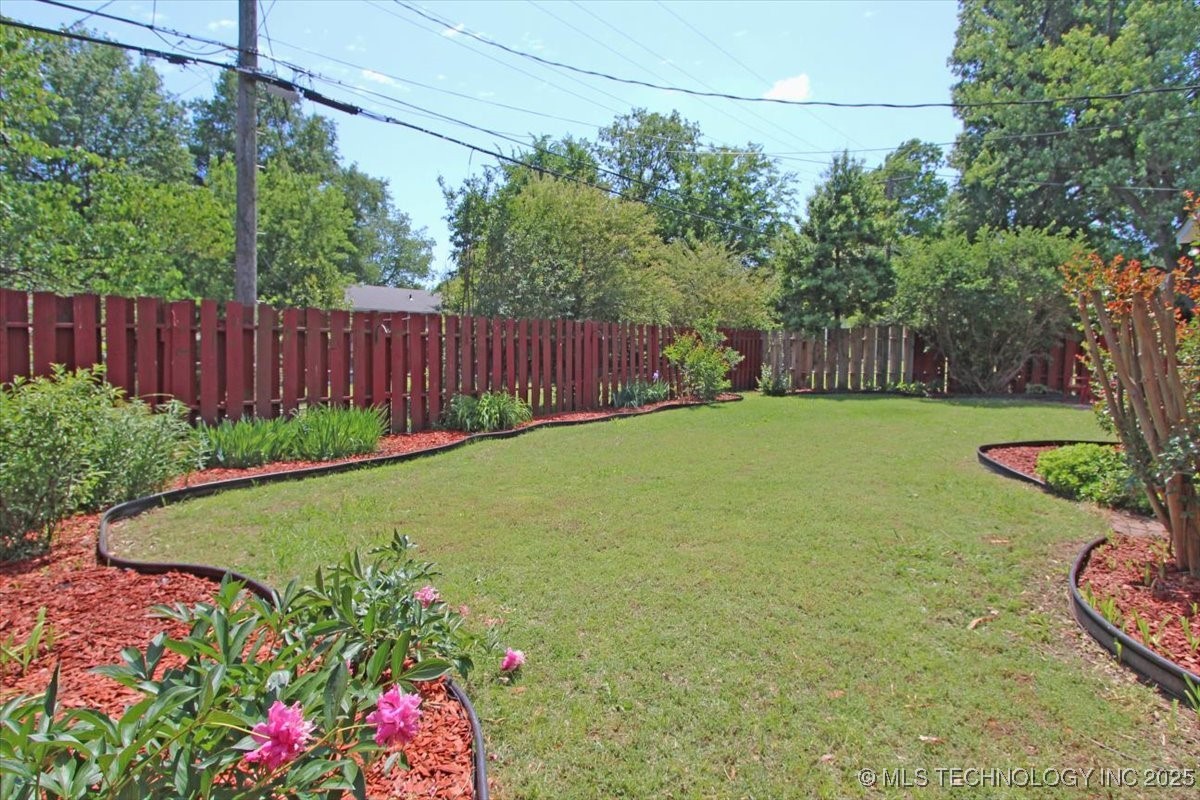 6112 E 21st Street Property Photo 36