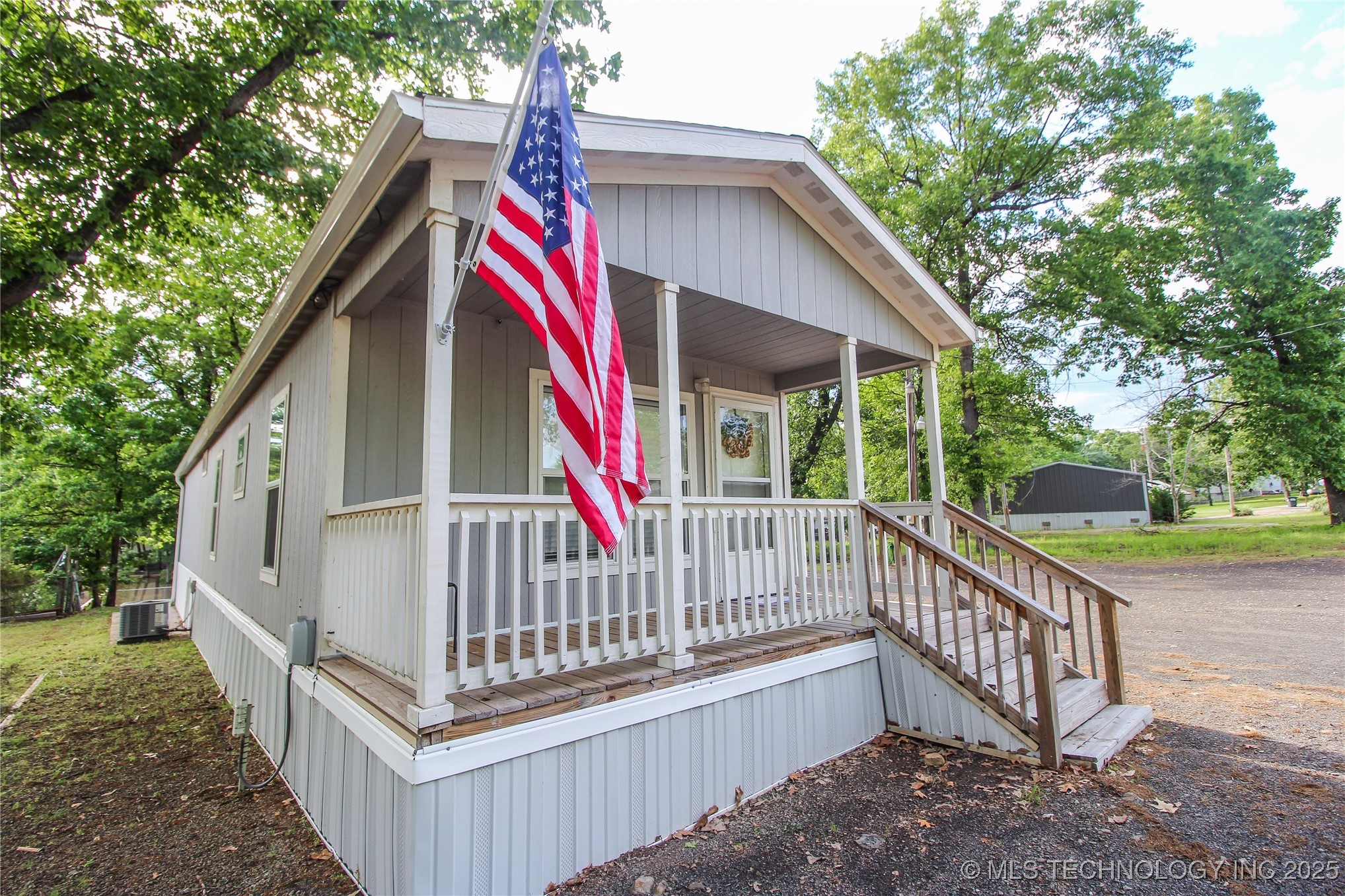 429590 E 1149 Road Property Photo