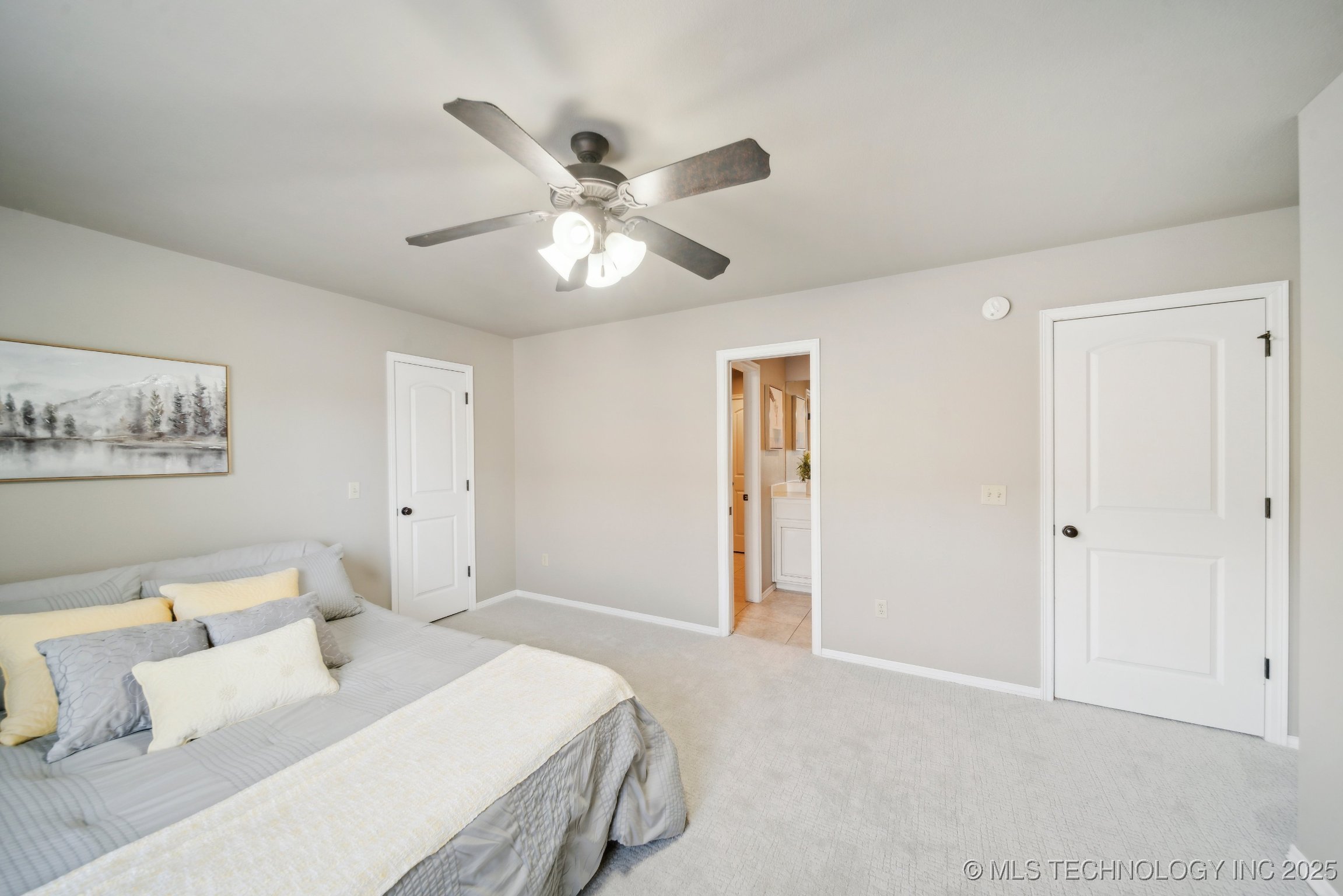 10480 S 86th East Avenue Property Photo 27