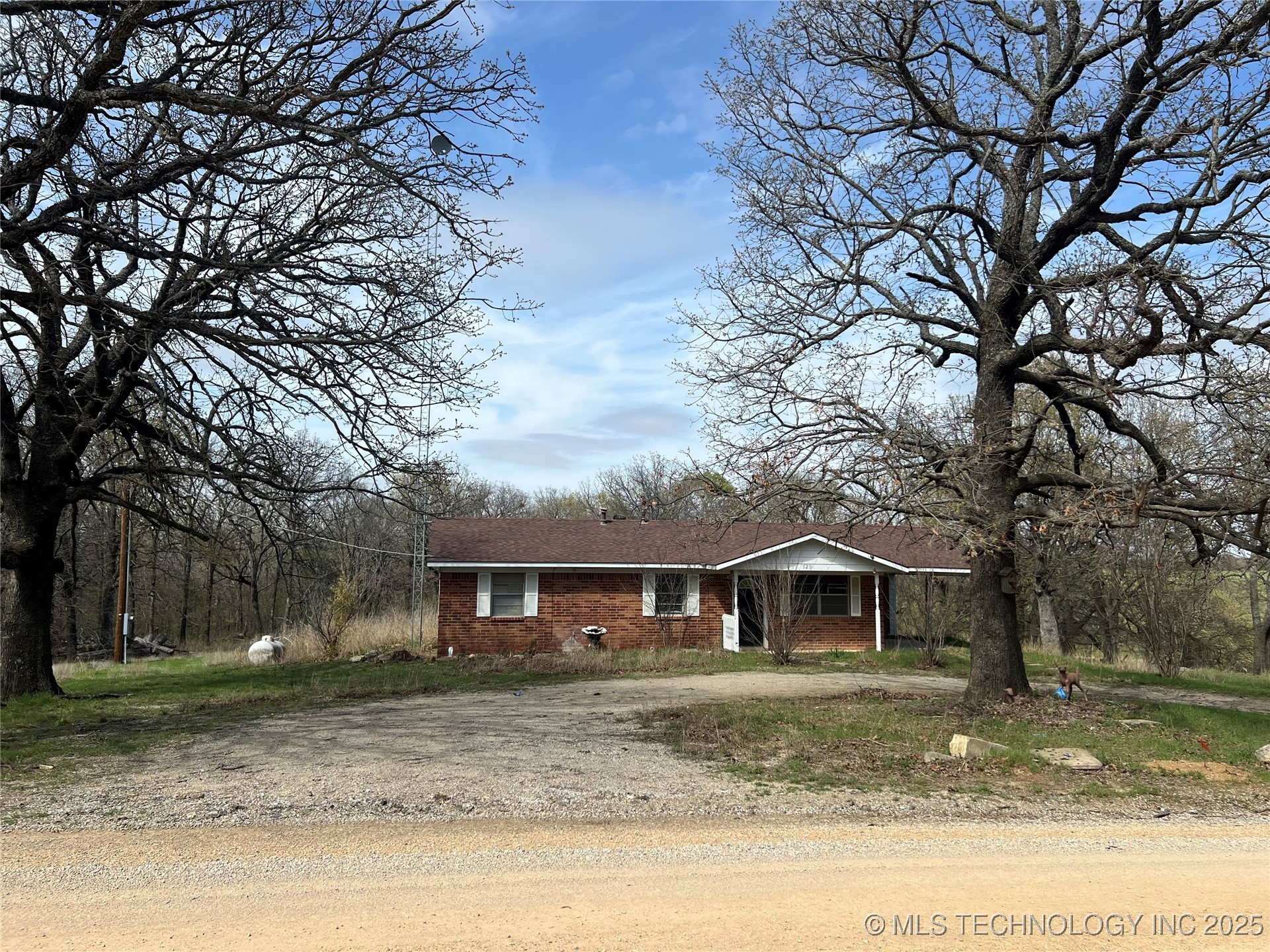 520 Dozer Road Property Photo