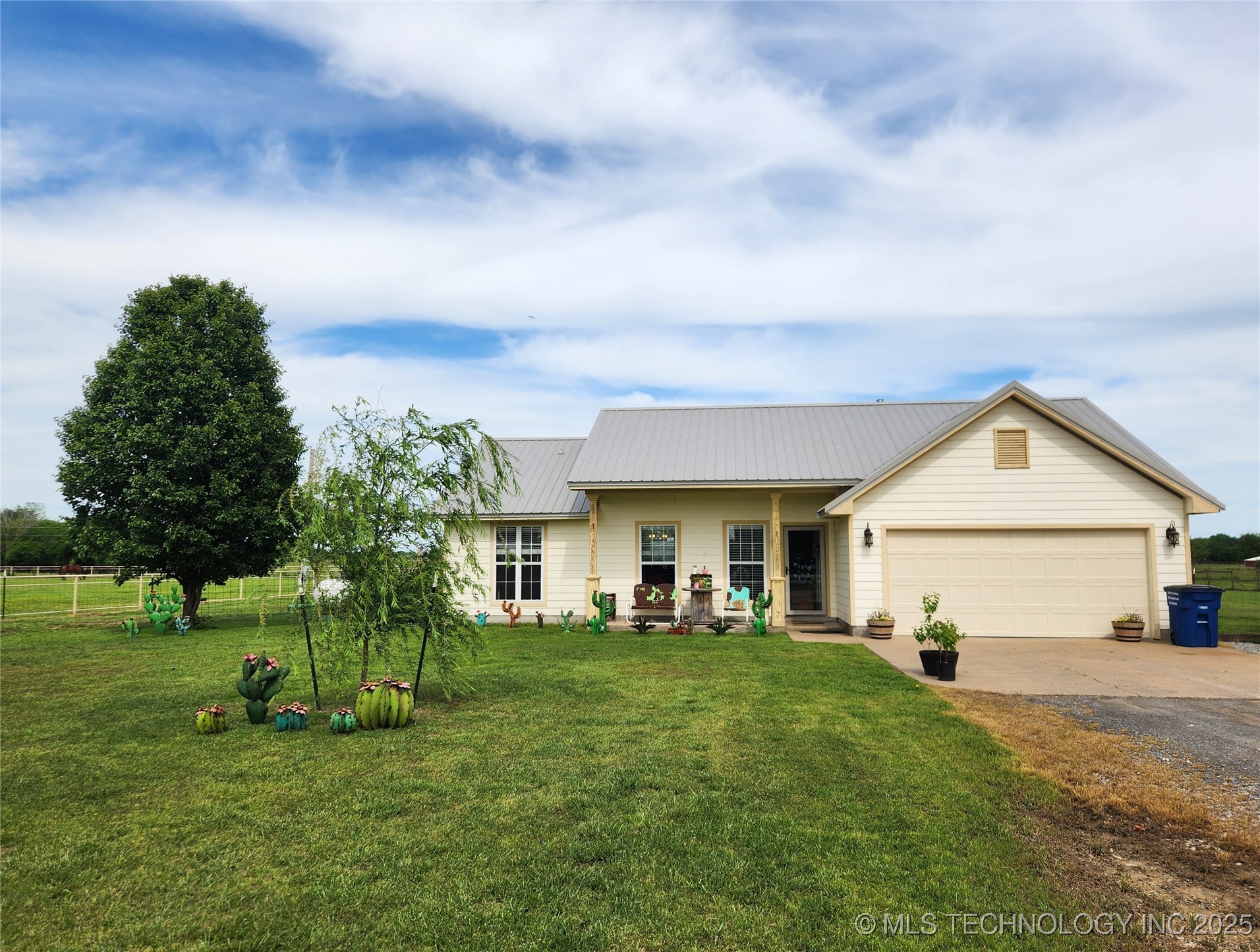 109 Deadwood Drive Property Photo 1