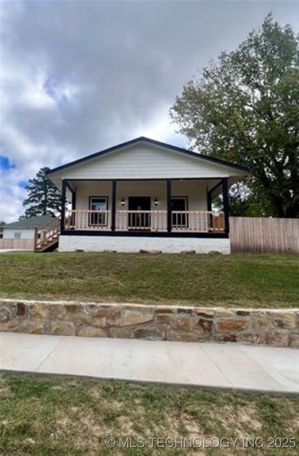 705 S Muskogee Avenue Property Photo