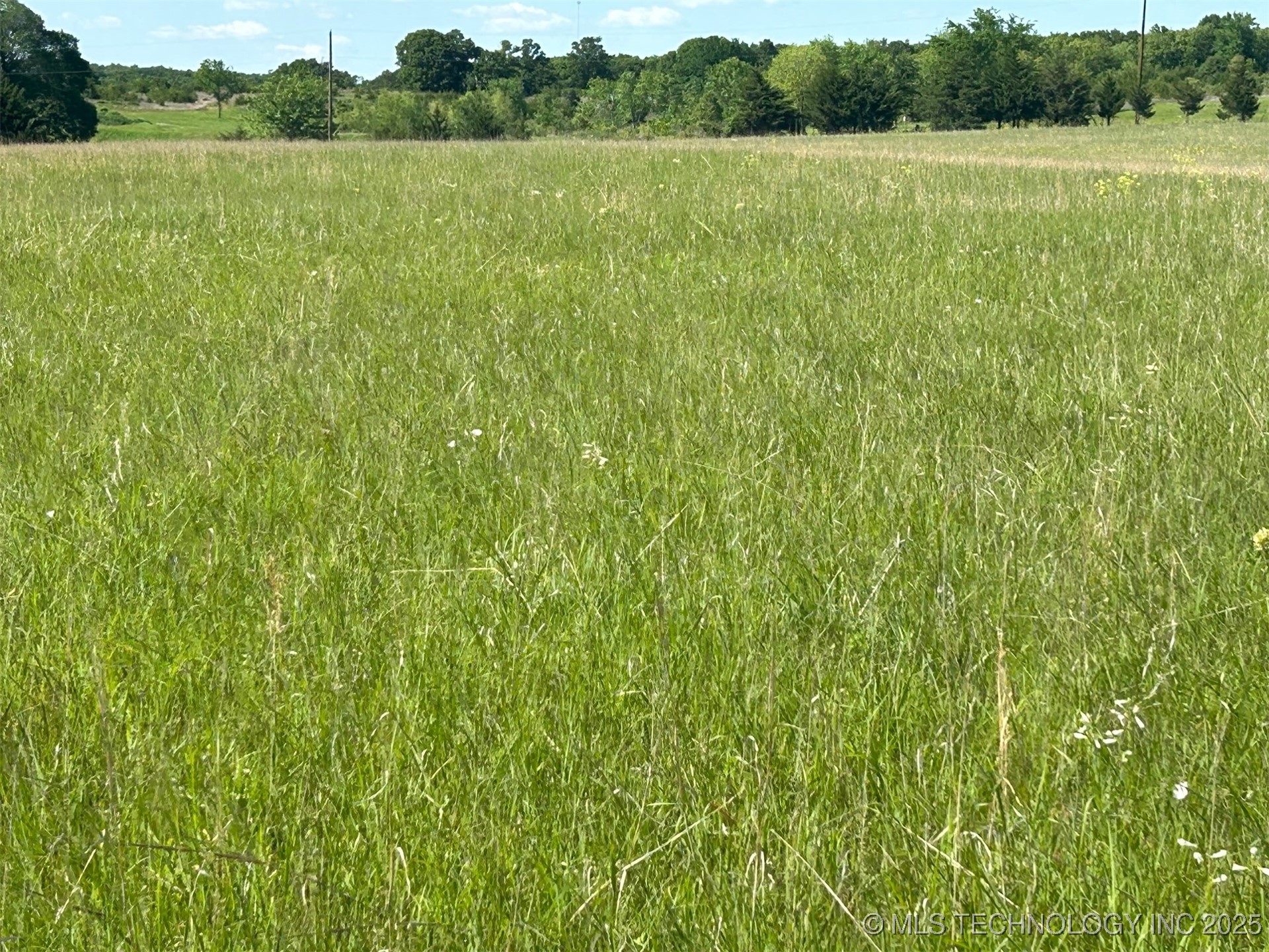 57348 S 36000 Road Property Photo 2