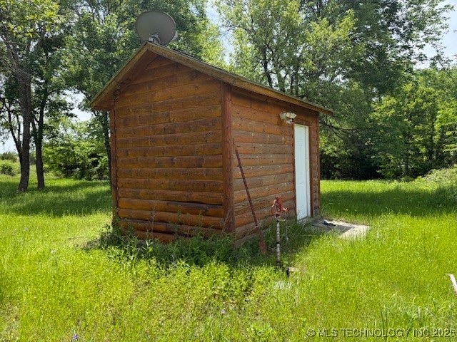 57348 S 36000 Road Property Photo 4