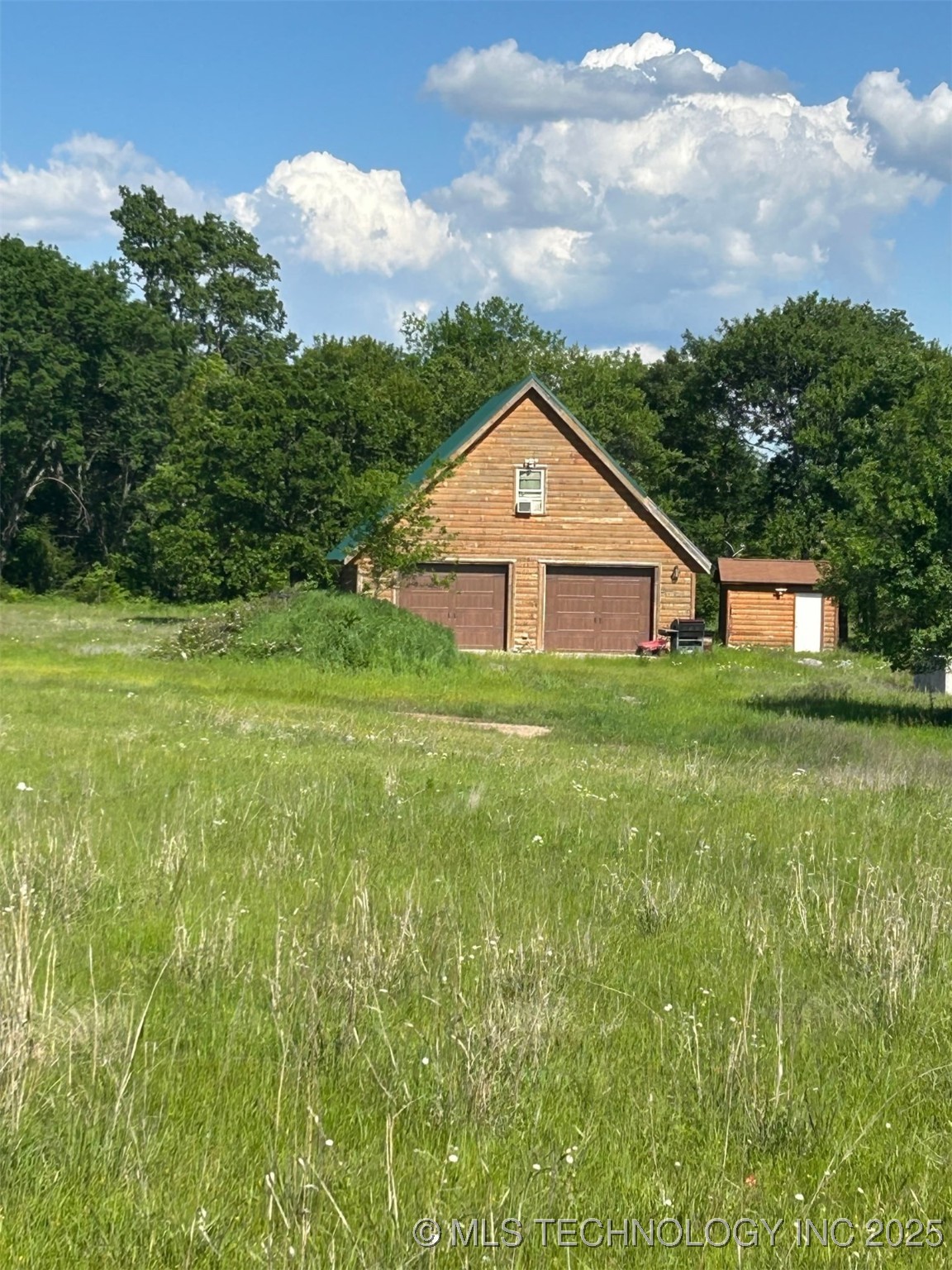 57490 S 36000 Road Property Photo 1
