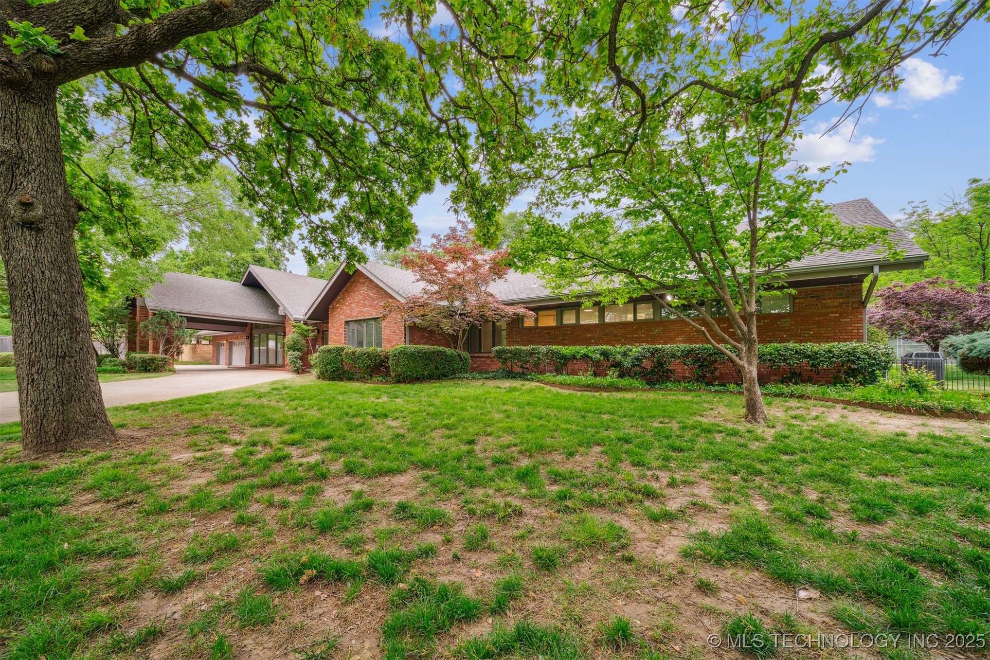 3219 S Birmingham Avenue Property Photo