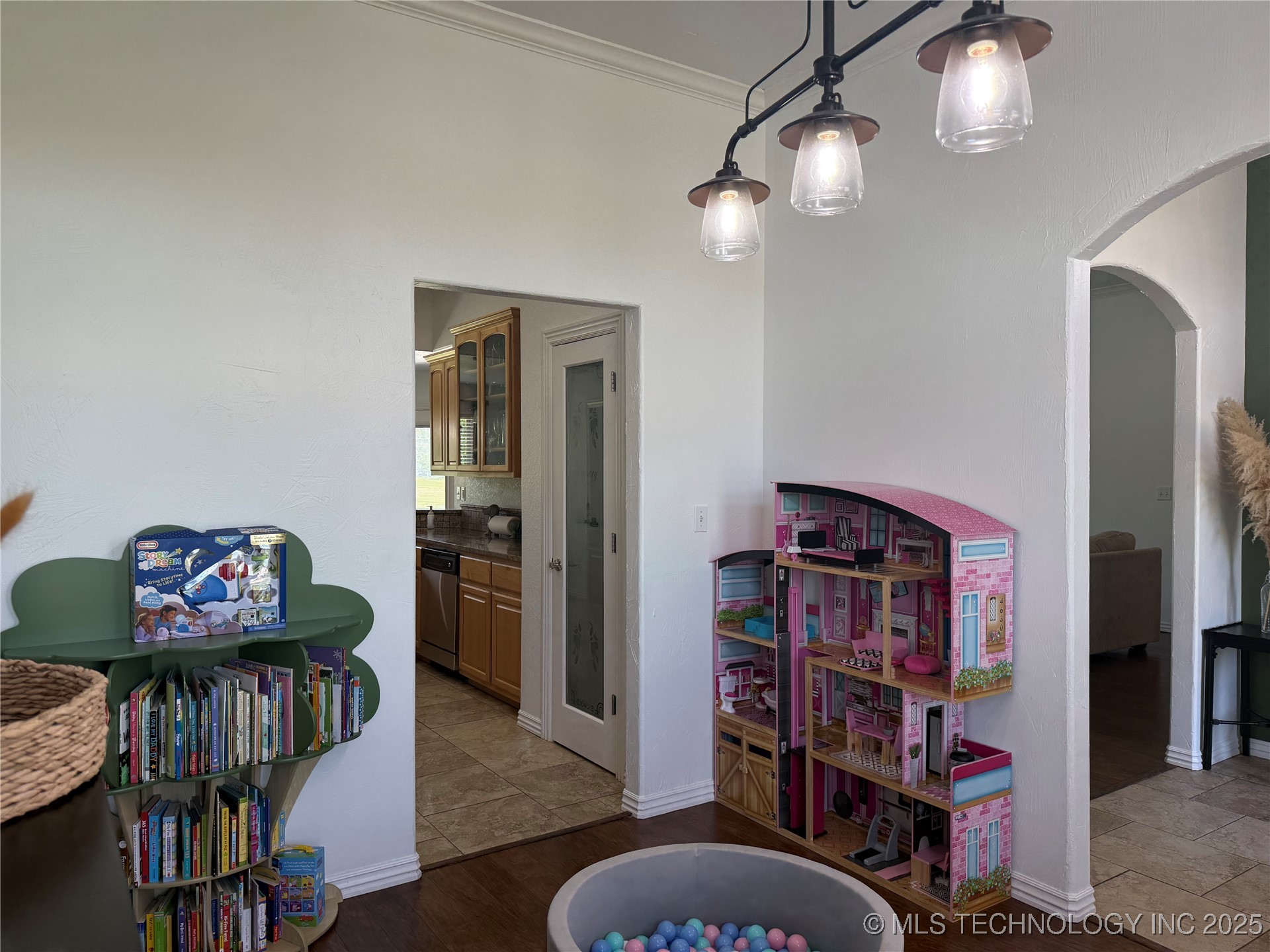 4101 Gulick Street Property Photo 10