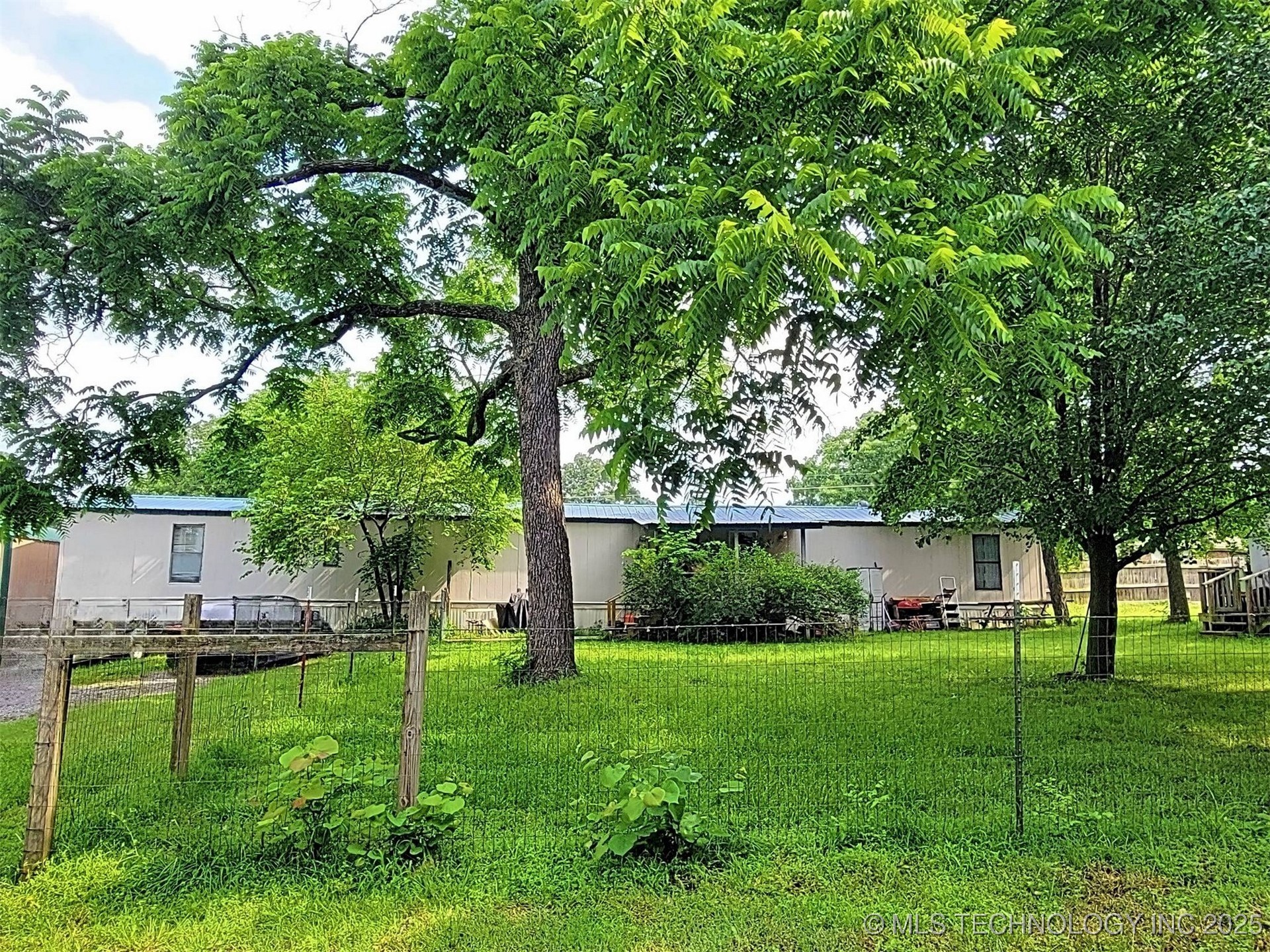 1702 N Vinita Avenue Property Photo 1