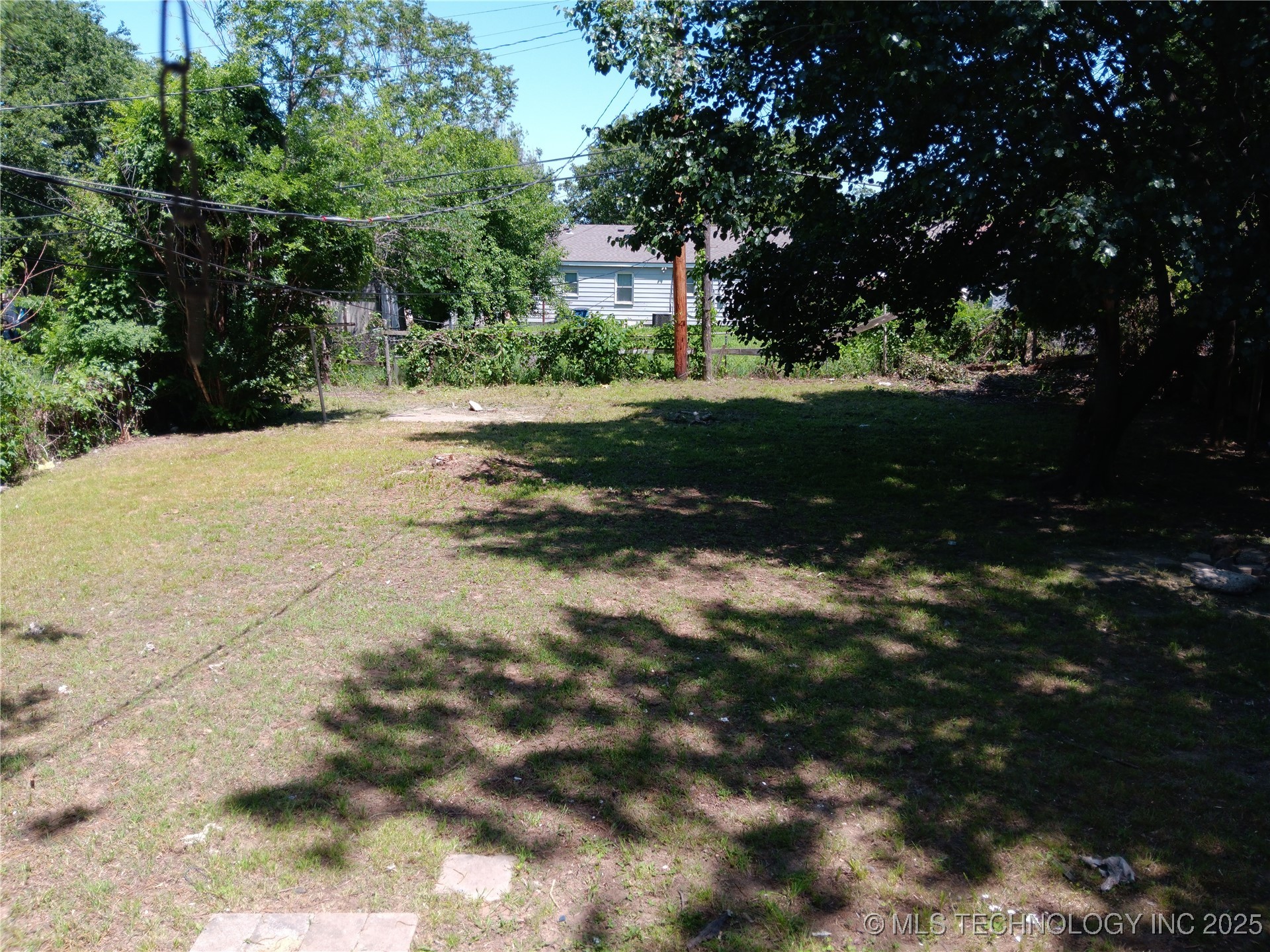 1319 N Delaware Avenue Property Photo 3