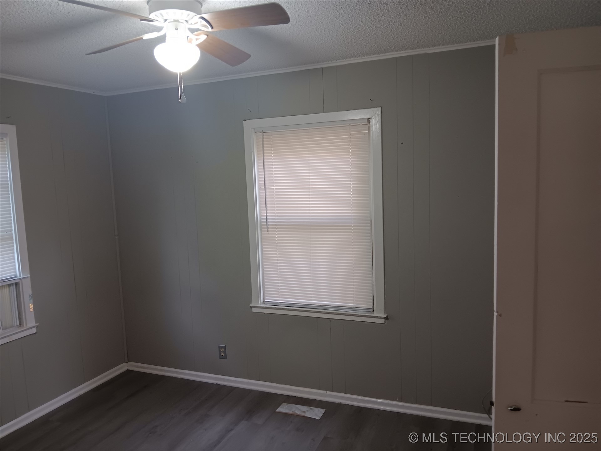 1319 N Delaware Avenue Property Photo 14