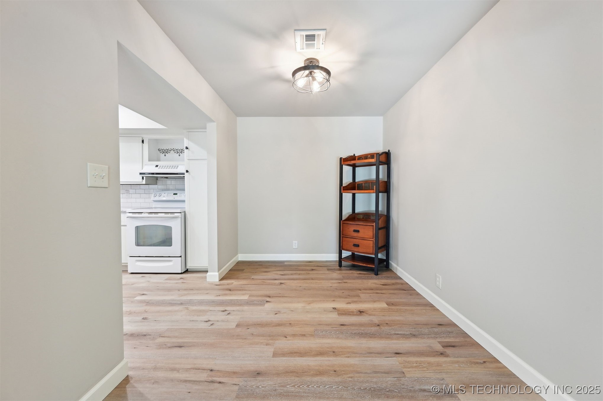 15901 E 131st Street 3 Property Photo 13