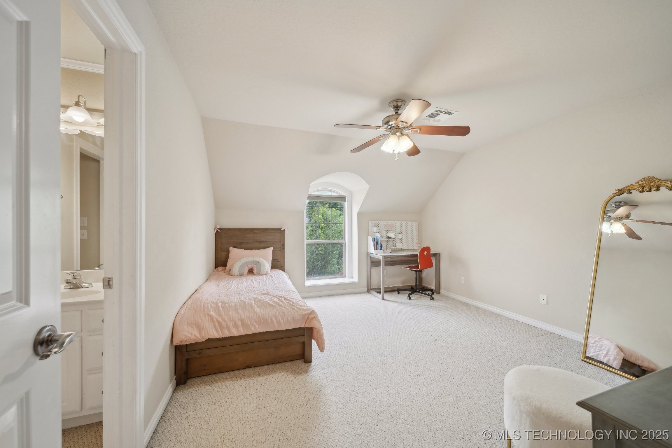 8703 E 101st Place Property Photo 37