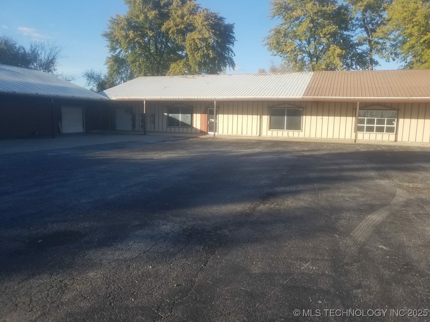 103 Ne 2nd Street Property Photo