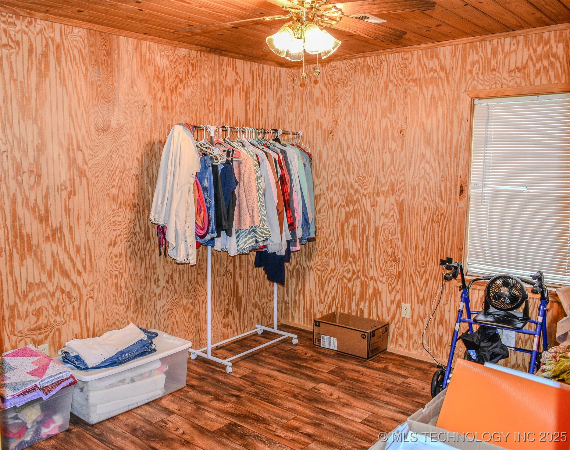 919 N 4210 Road Property Photo 17