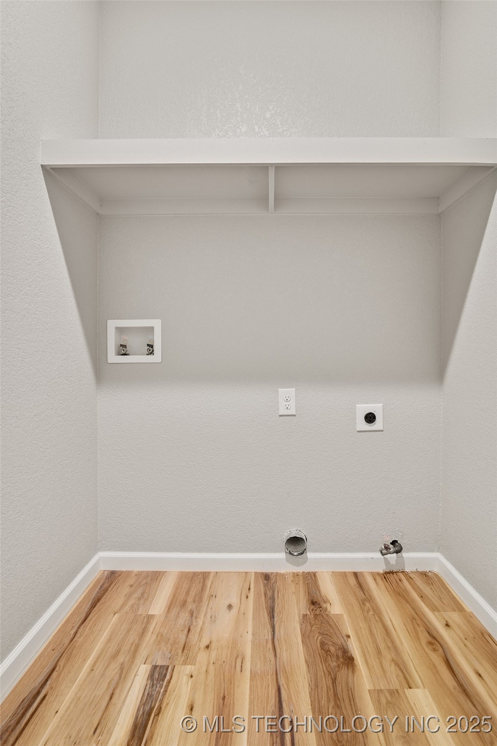 116 E 48th Street Property Photo 31