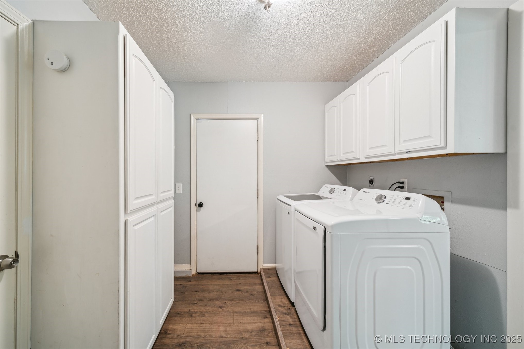 28505 E 139th Street S Property Photo 16