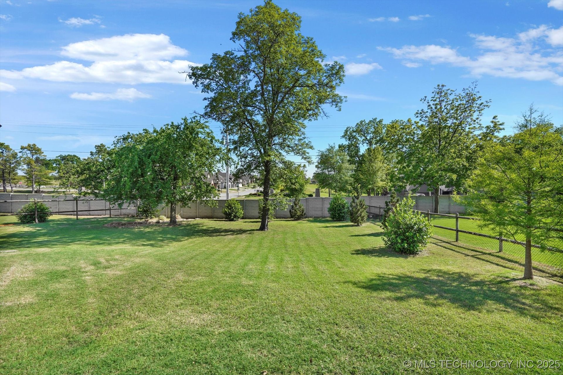 14052 S Kingston Avenue Property Photo 45