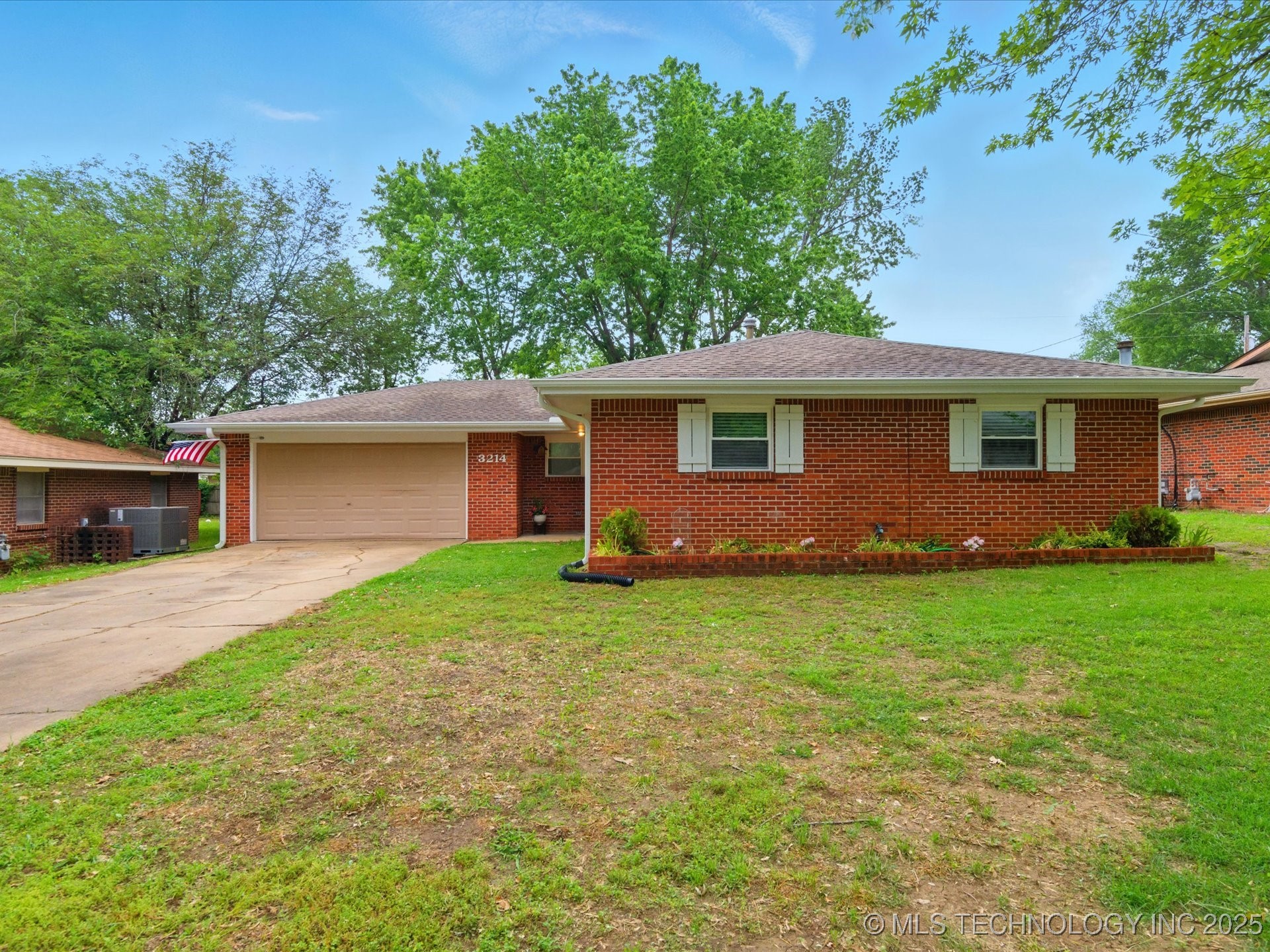3214 Wayside Drive Property Photo