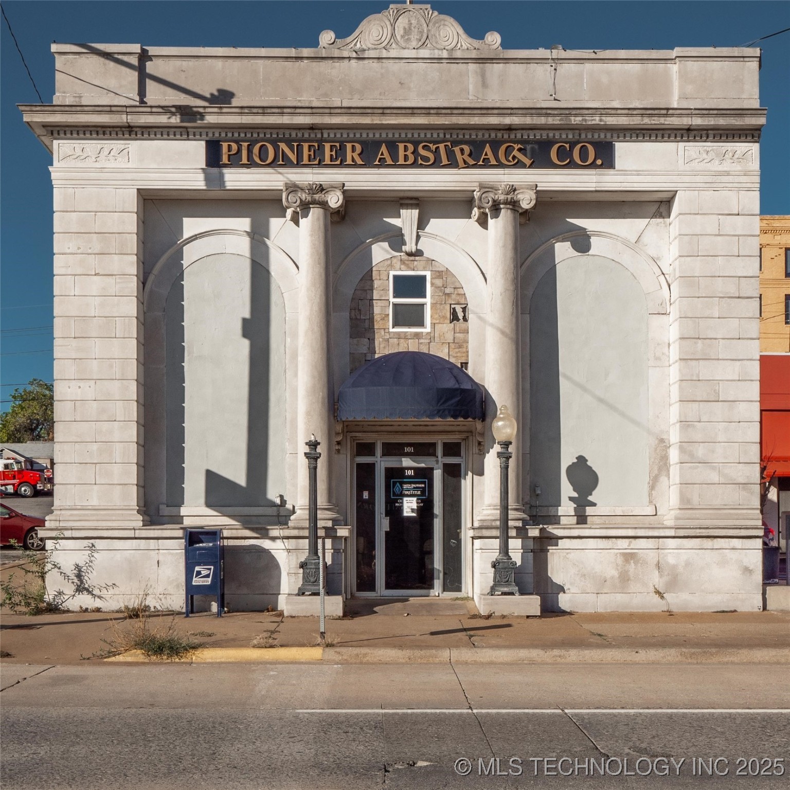 101 E Carl Albert Property Photo