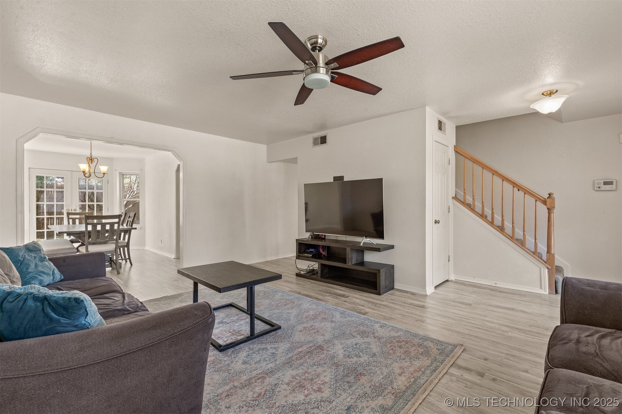 619 S Magnolia Place Property Photo 8