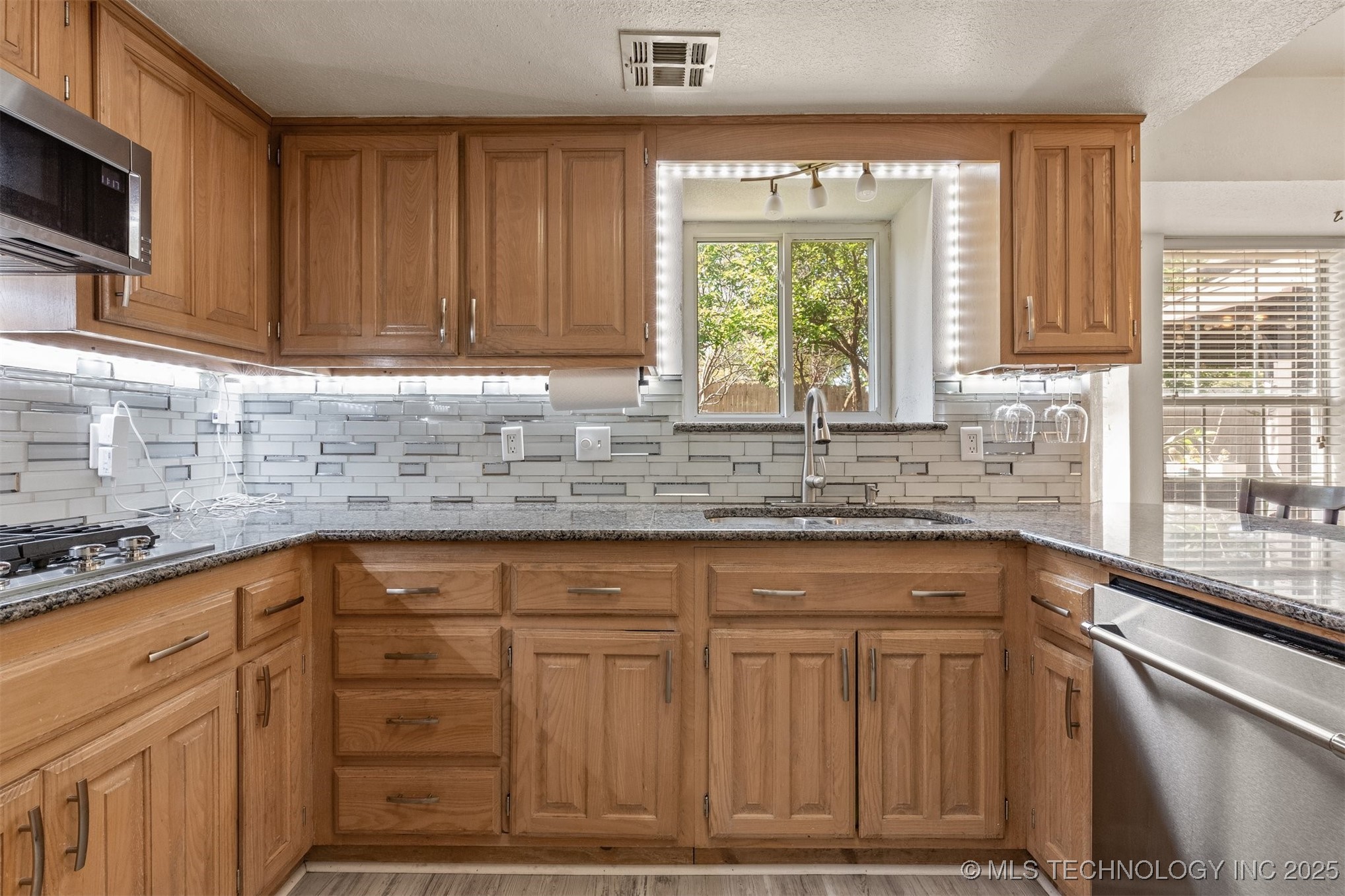619 S Magnolia Place Property Photo 12