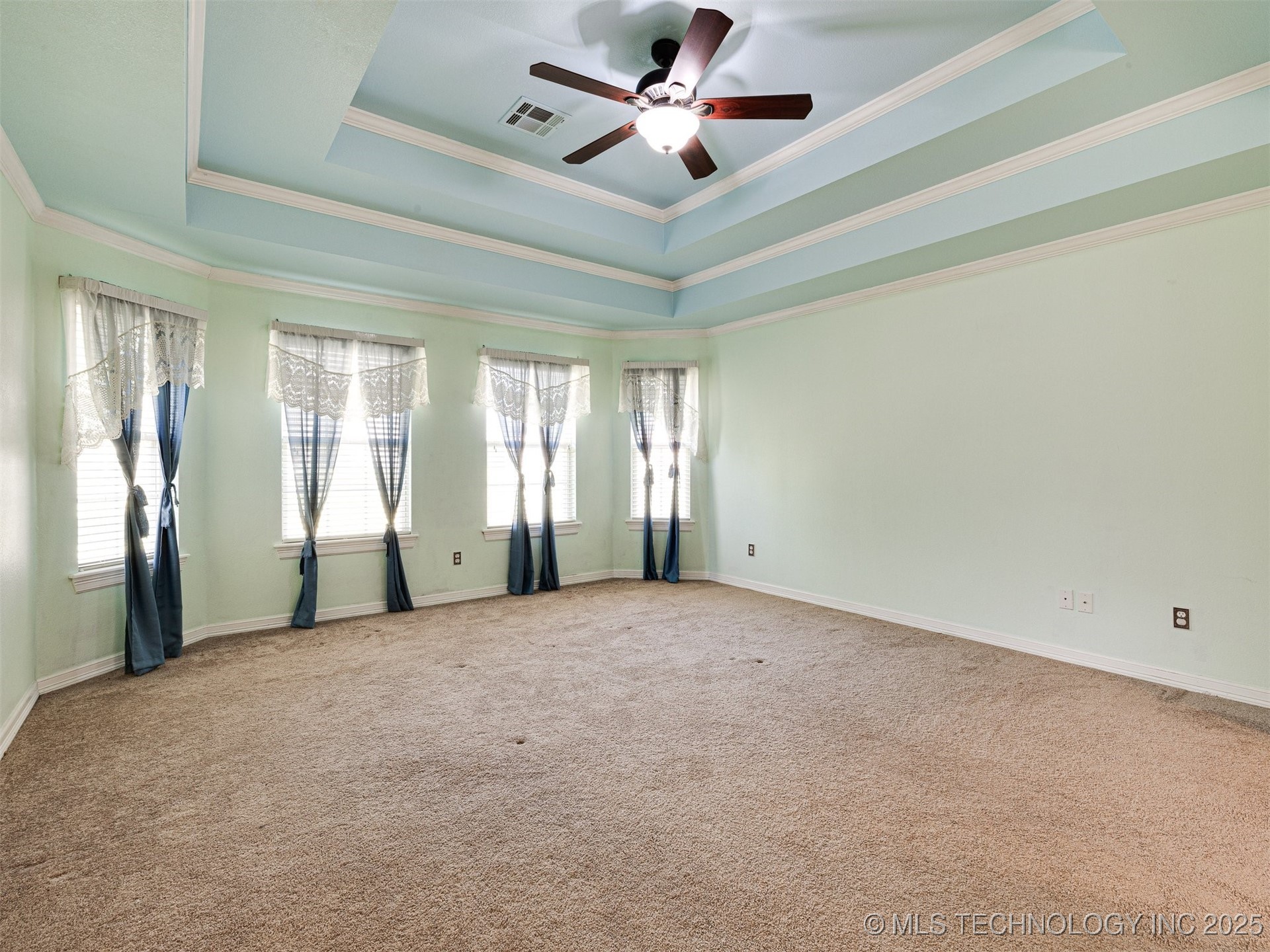 8704 N 140th East Court Property Photo 36